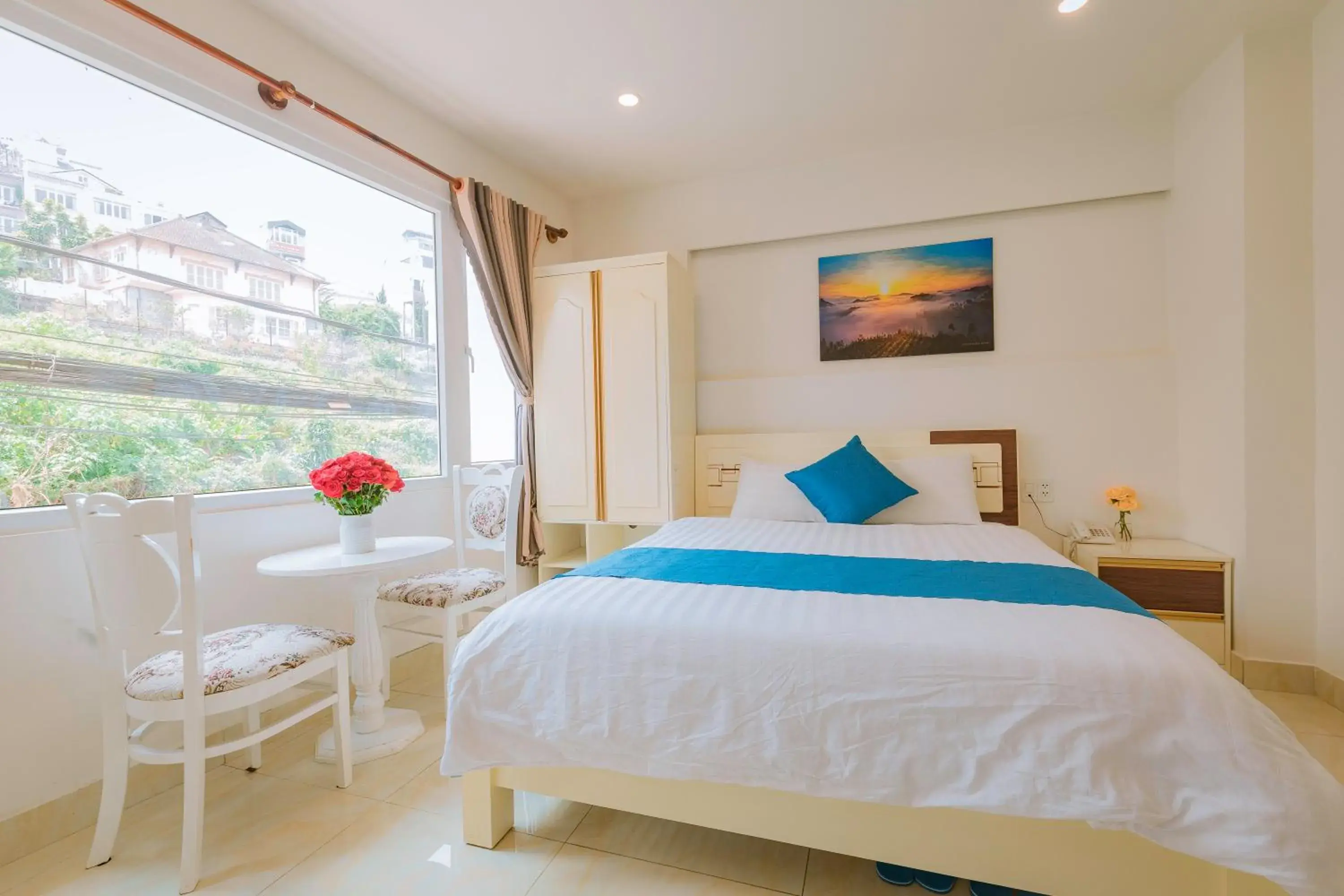 Photo of the whole room, Bed in Thanh Thanh Hotel Photo of the whole room, Bed in Thanh Thanh Hotel