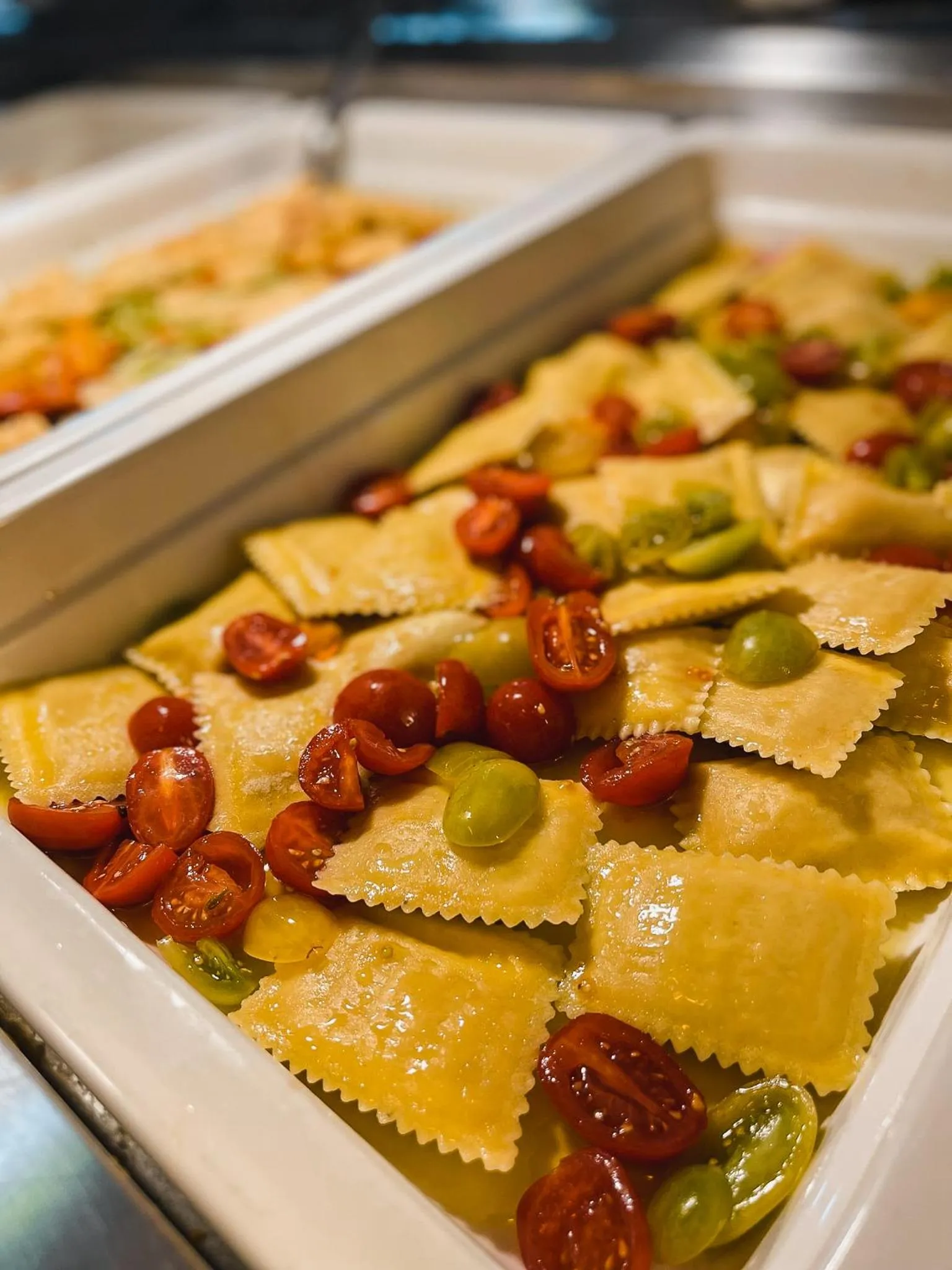 Restaurant/places to eat in Villaggio Planetarium Resort