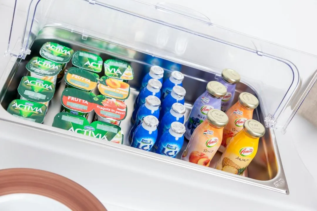 Buffet breakfast in Na' Poesia B&B di Charme