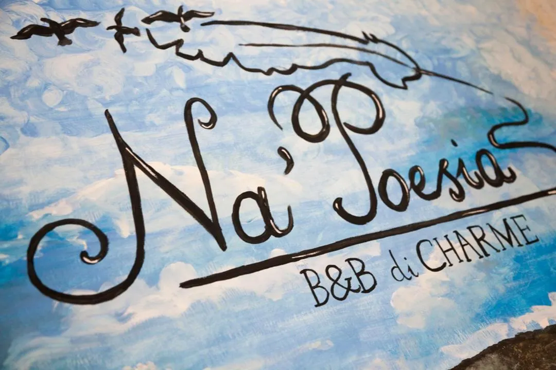 Decorative detail in Na' Poesia B&B di Charme