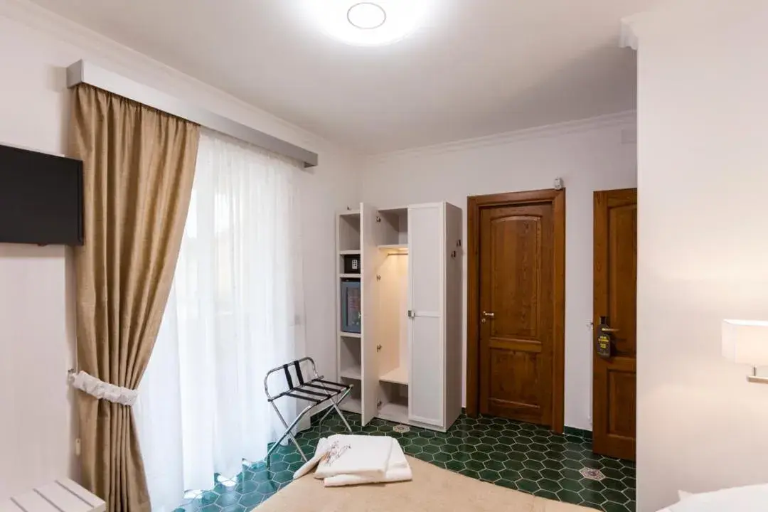 Superior Double or Twin Room with Terrace in Na' Poesia B&B di Charme Superior Double or Twin Room with Terrace in Na' Poesia B&B di Charme