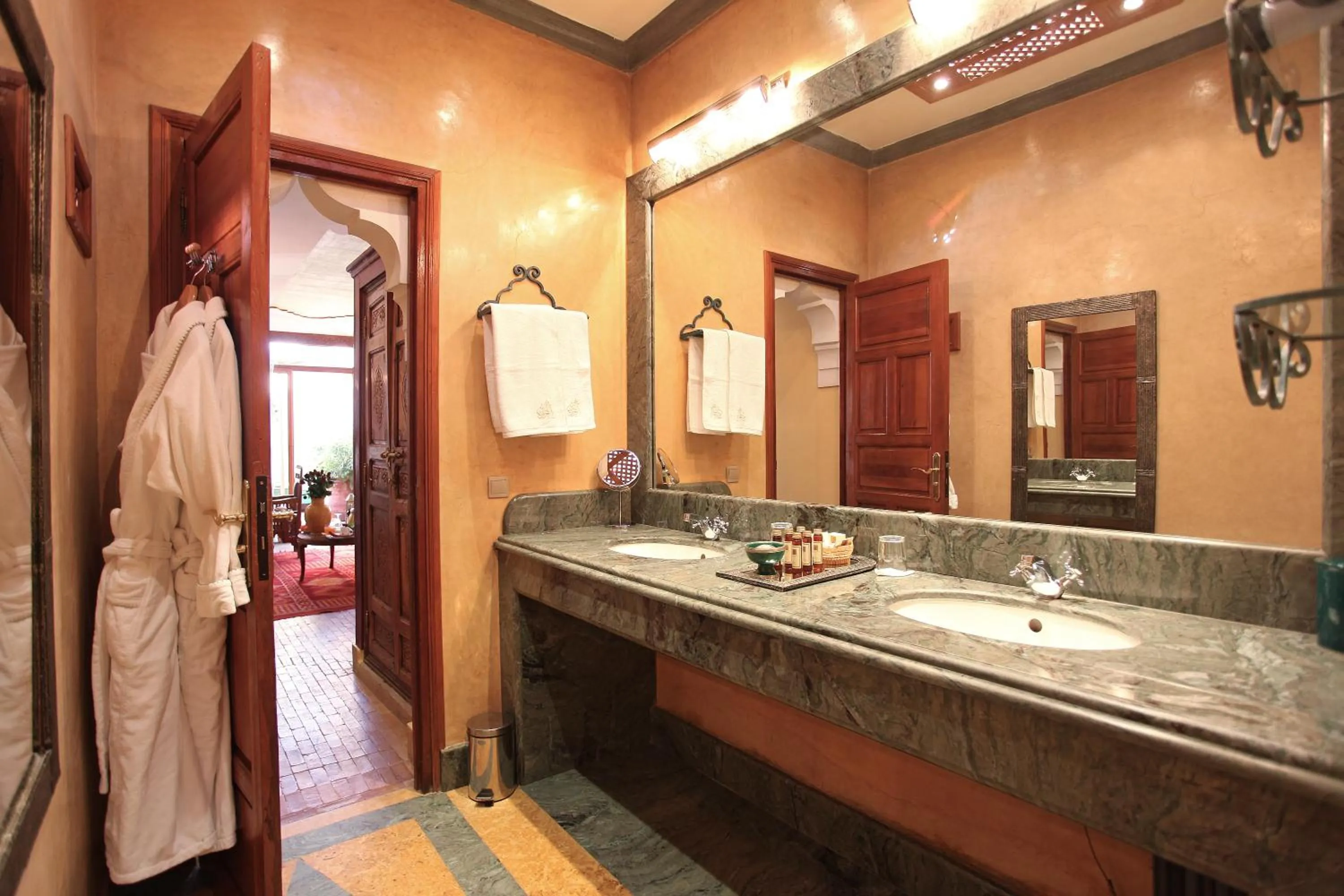 Bathroom in La Maison Arabe Hotel, Spa & Cooking Workshops