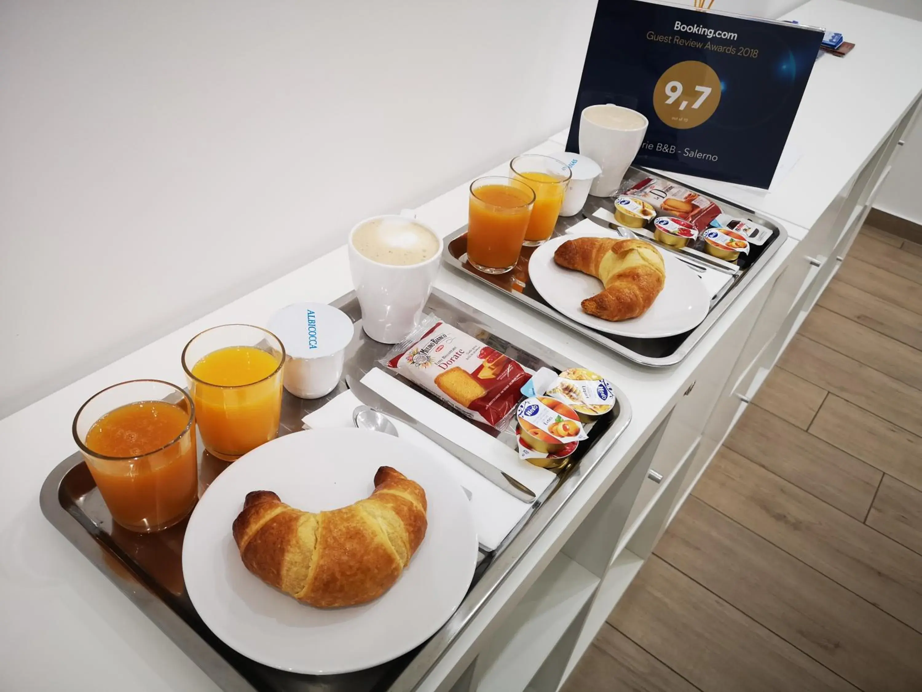 Breakfast in Chérie B&B - Salerno Breakfast in Chérie B&B - Salerno