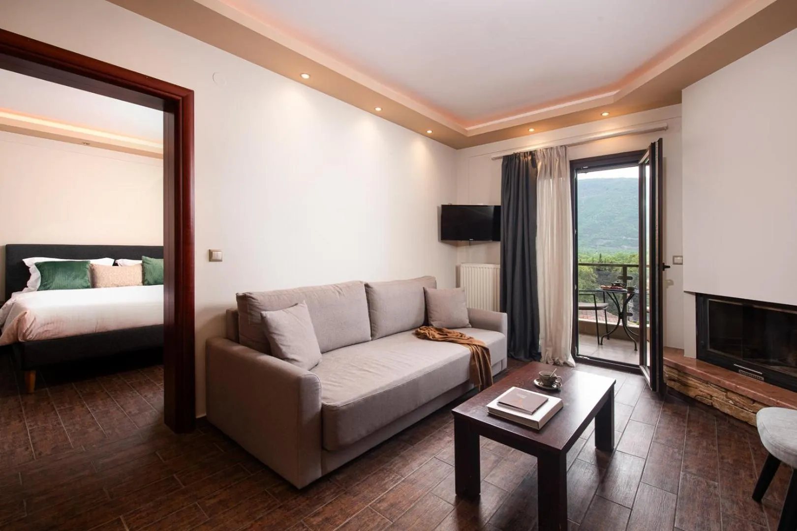 View (from property/room), Bed in Hotel Naiades