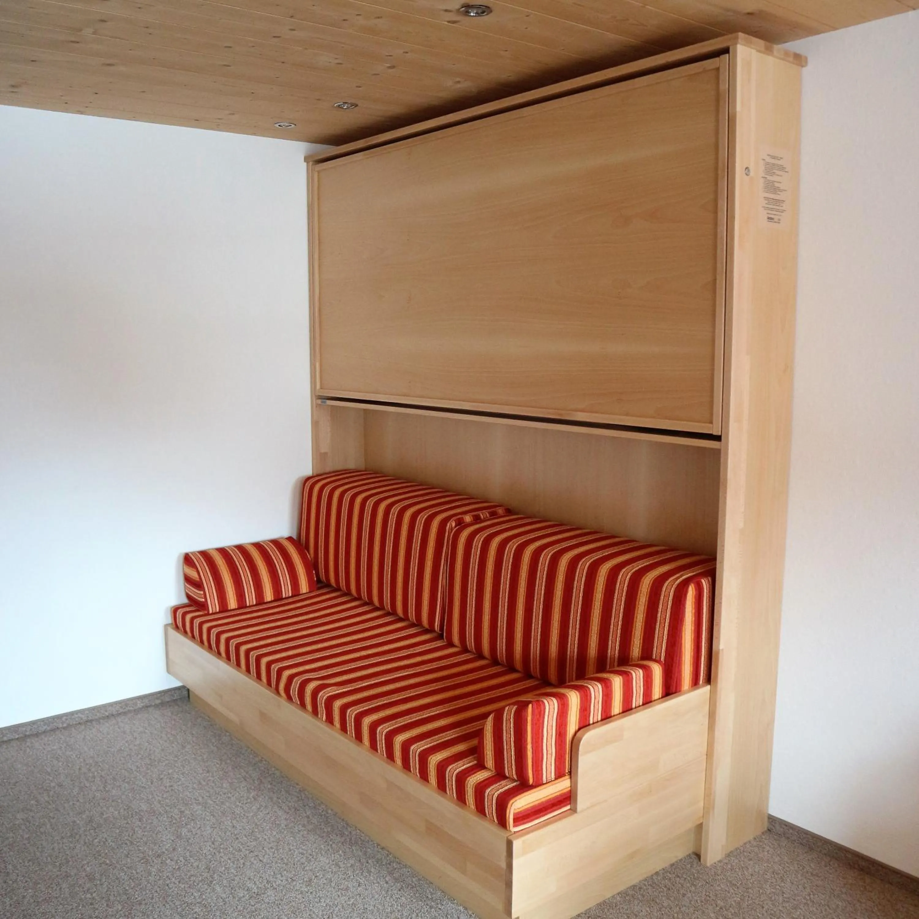 Photo of the whole room in Hotel Bellevue