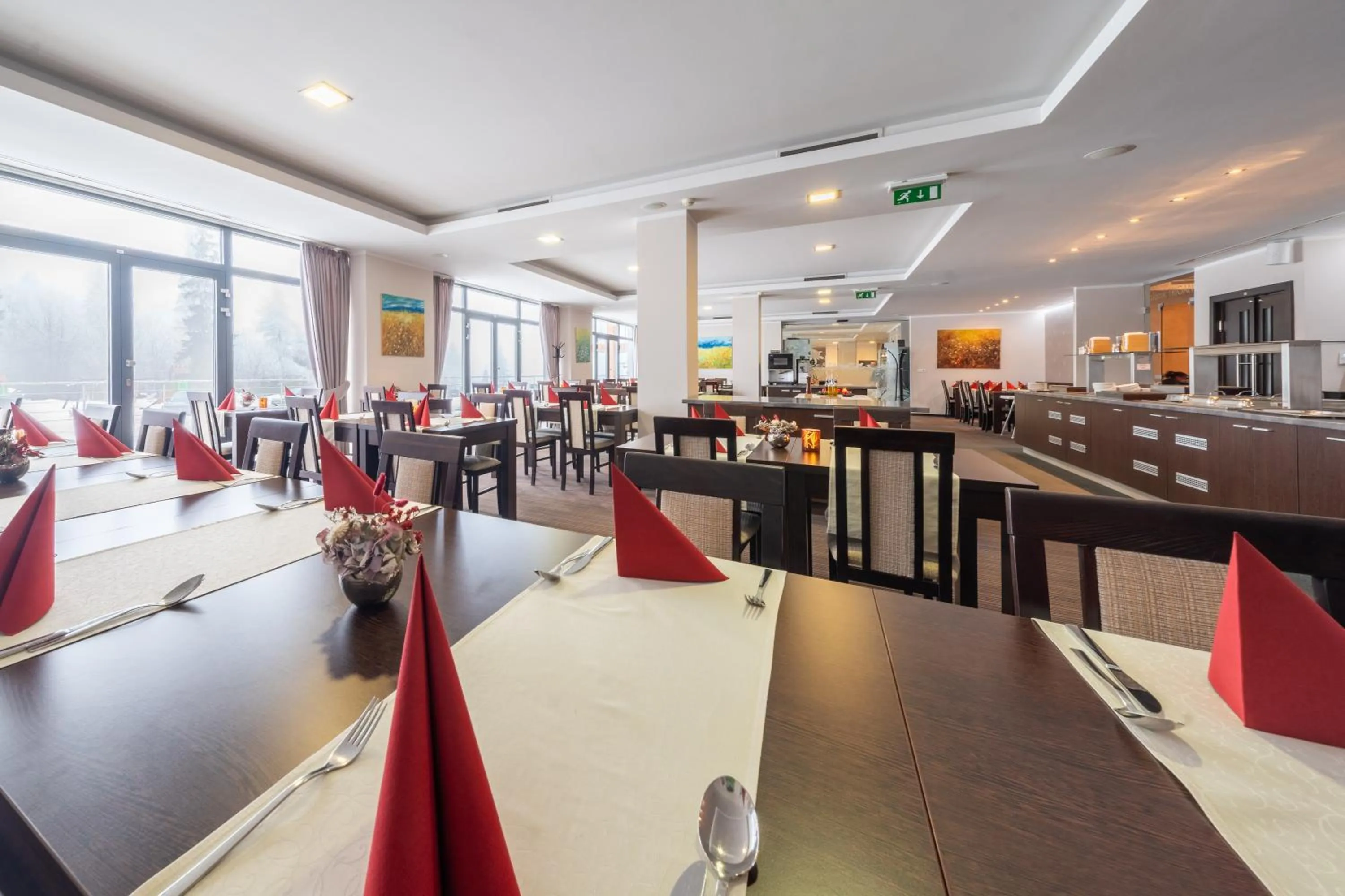 Restaurant/places to eat in Hotel Panorama Resort