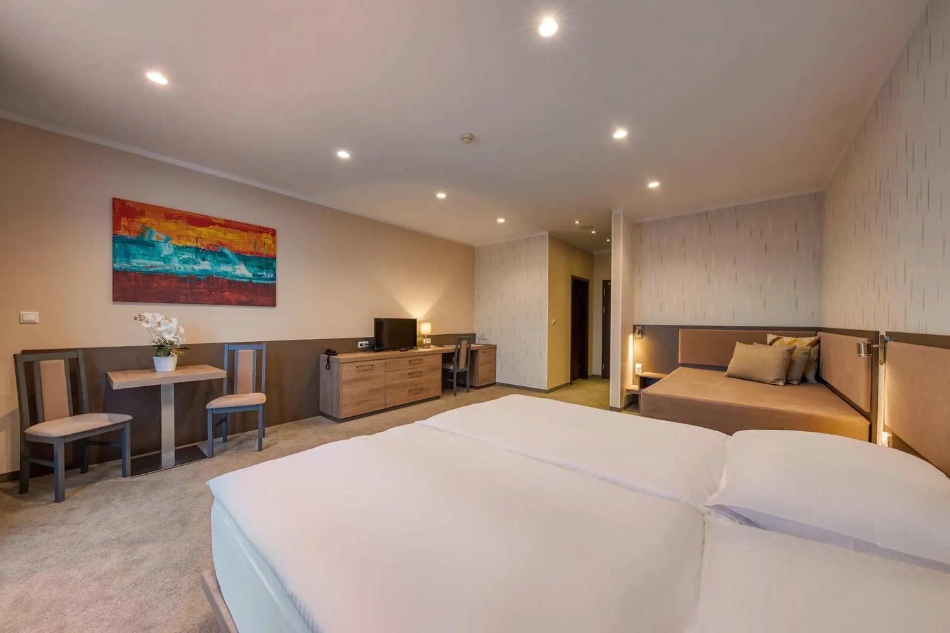 Photo of the whole room, Bed in Hotel Panorama Resort