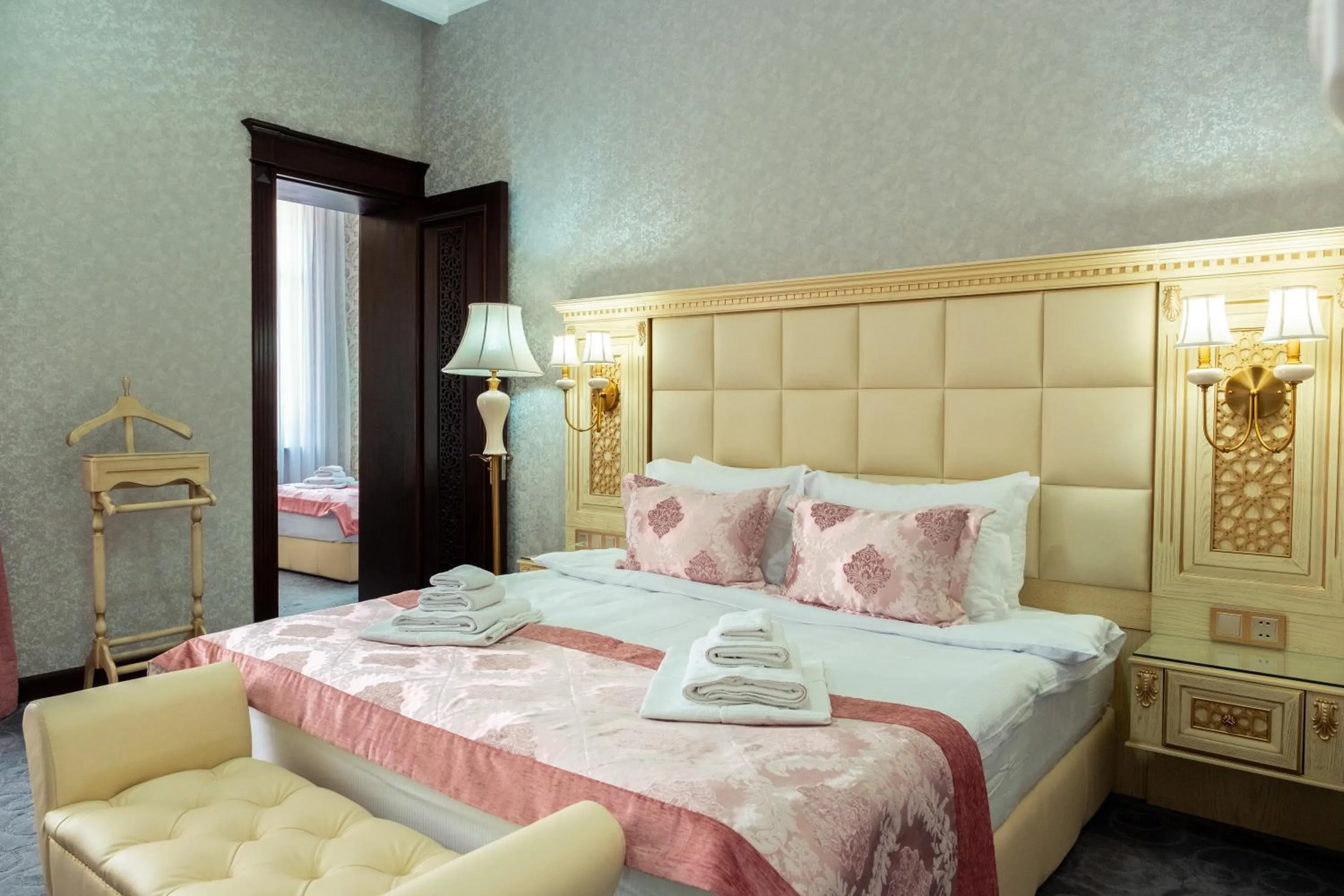 Bed in DiliMah Premium Luxury