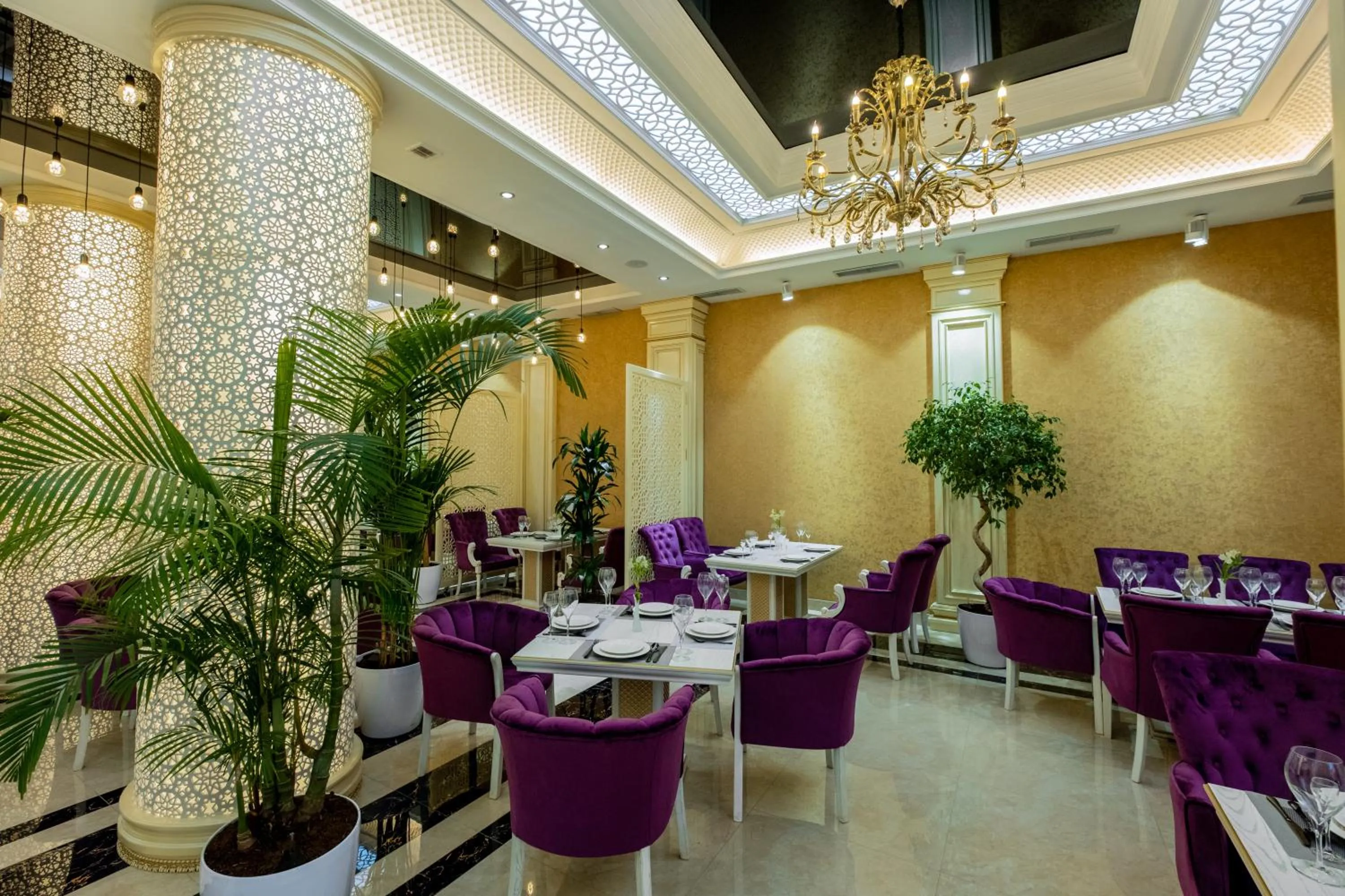 Restaurant/places to eat in DiliMah Premium Luxury