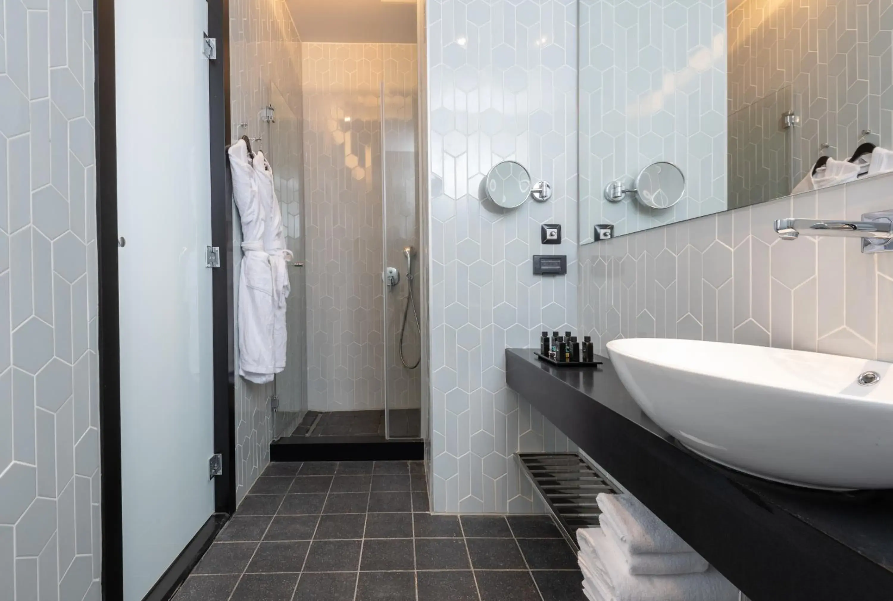 Bathroom in NYX Herzliya Bathroom in NYX Herzliya