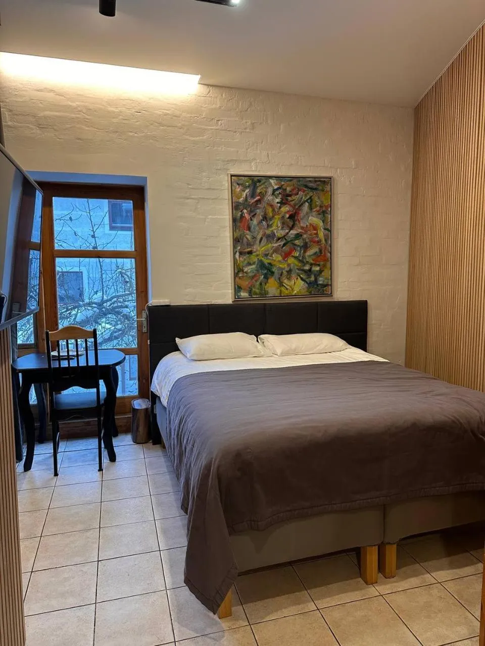 Bedroom, Bed in House of Sun