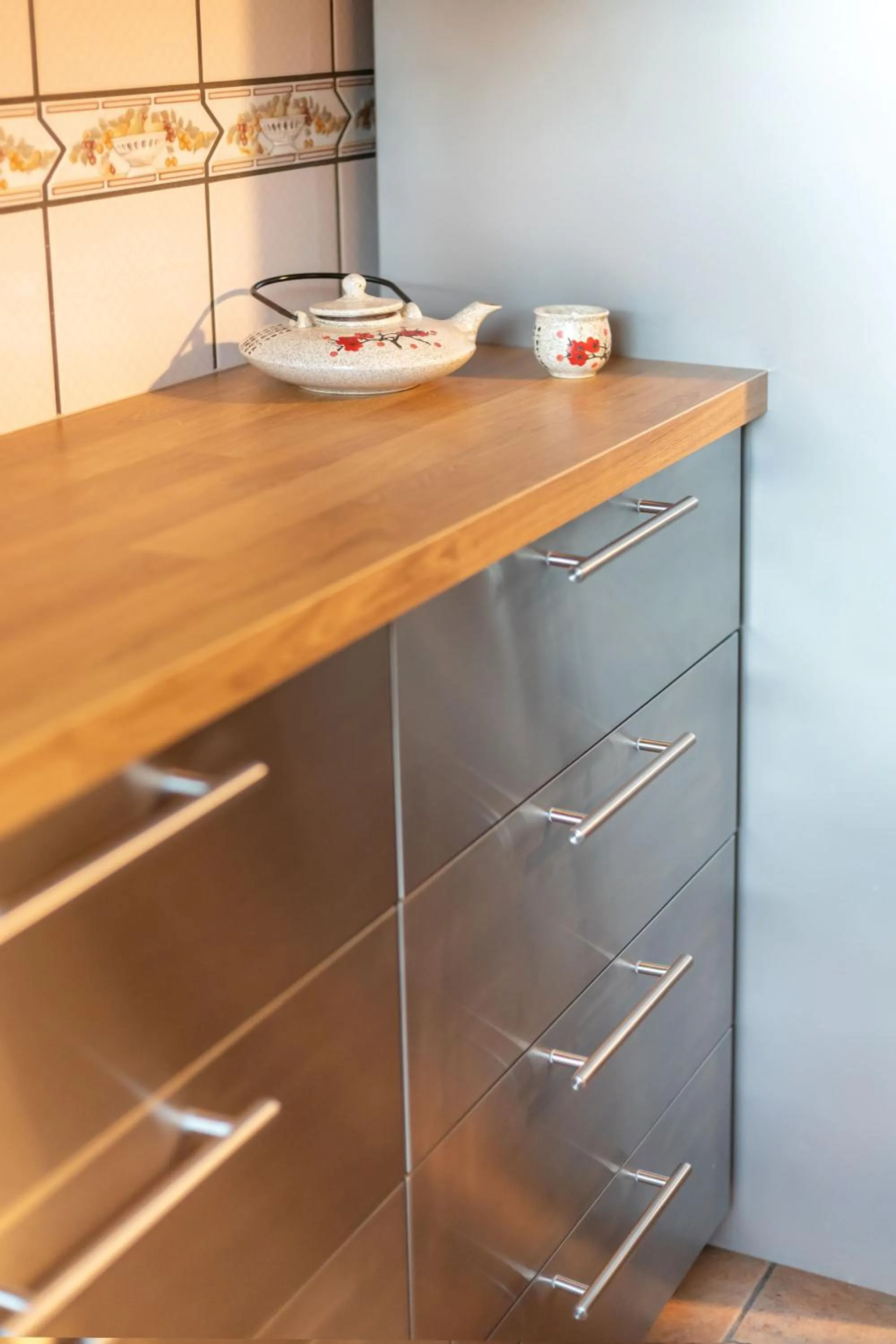 Kitchen or kitchenette in House of Sun