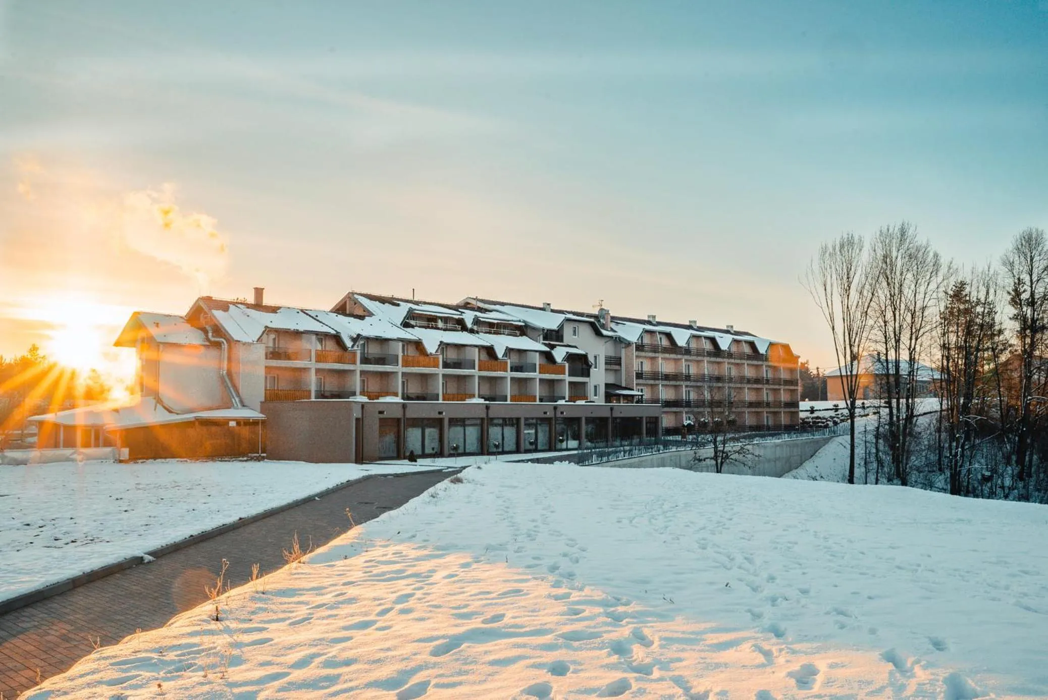 Property building in Hotel Mirjana & Rastoke