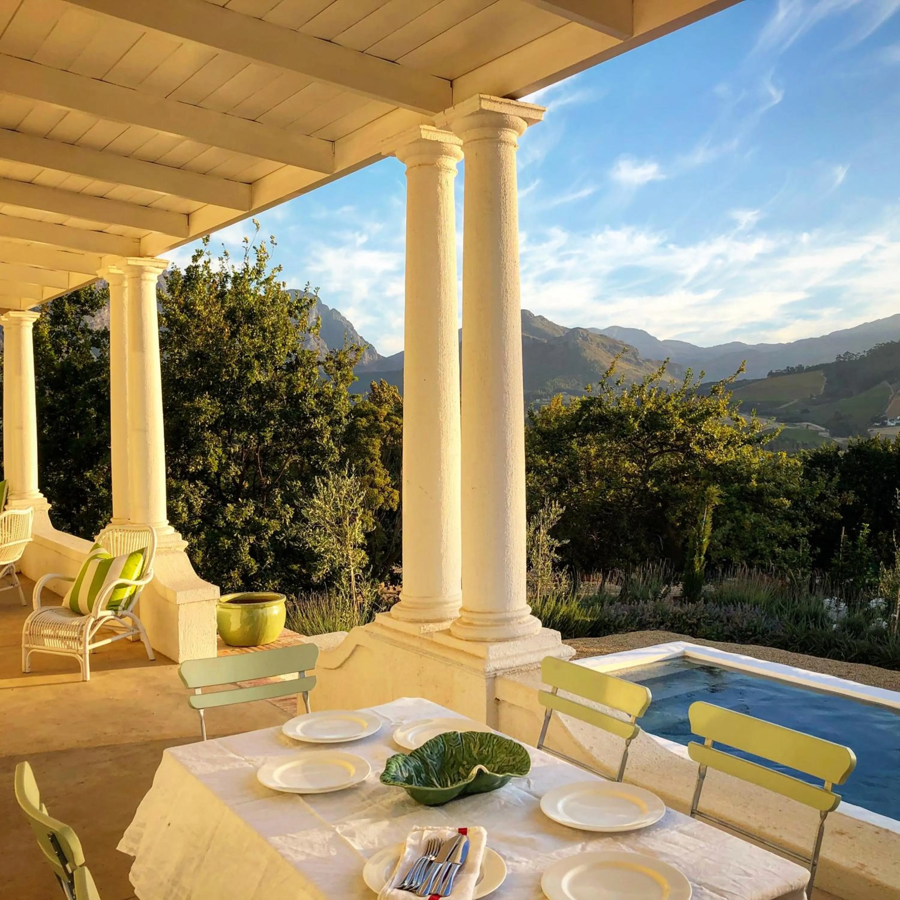 Patio in La Cotte Orchard Cottages