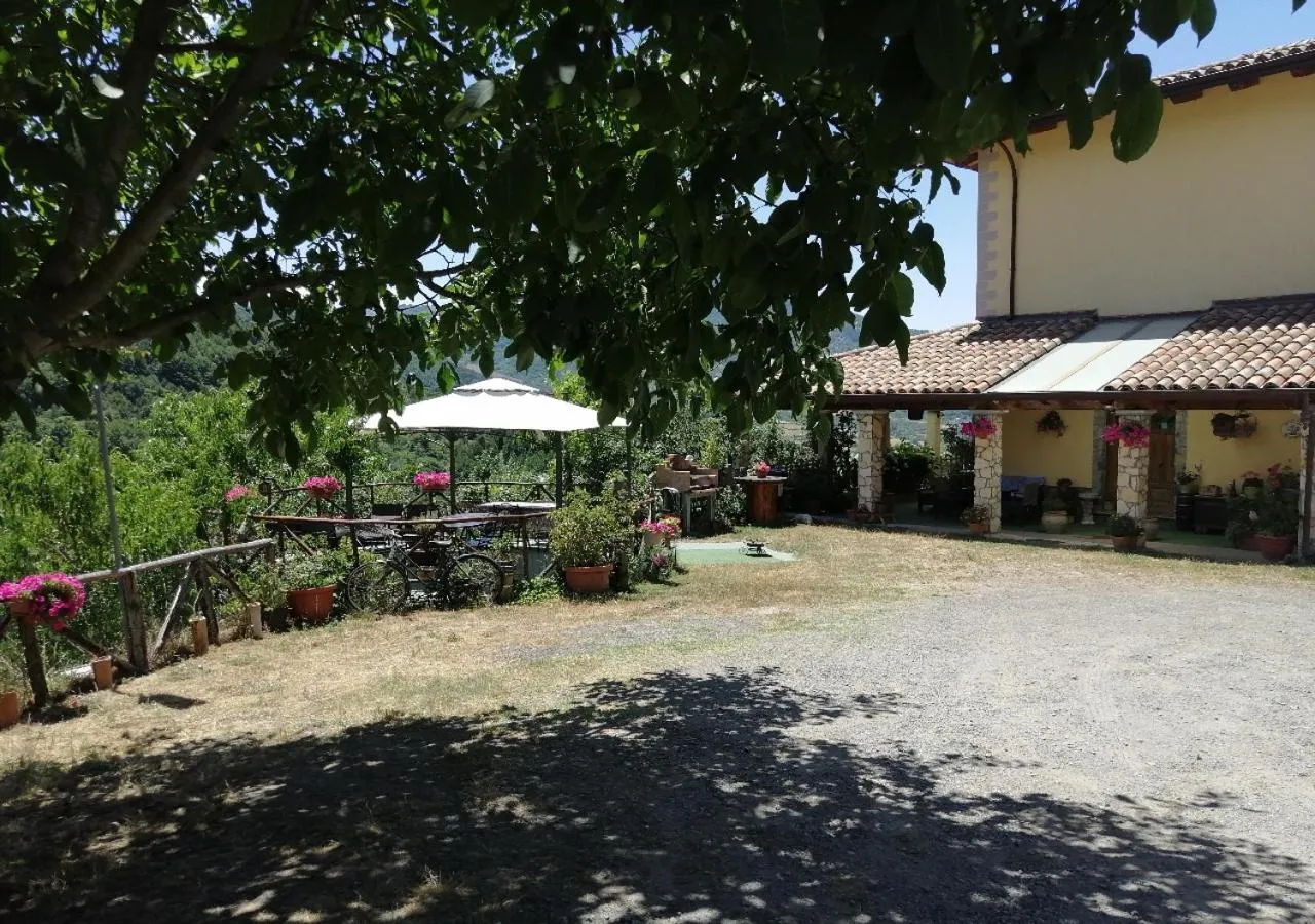Garden in B&B Il Ghiro-Country House