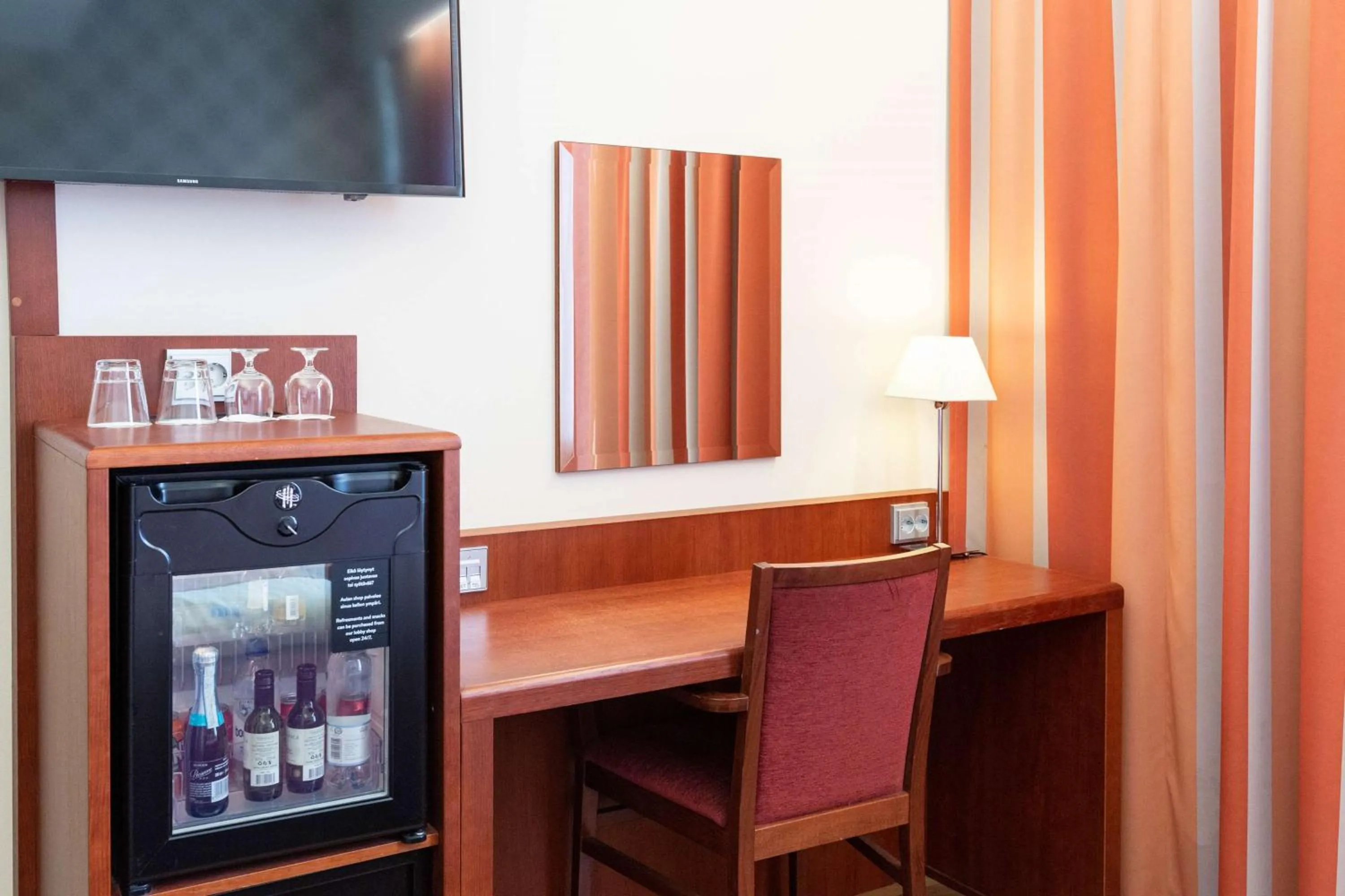 Bedroom in Scandic Atlas