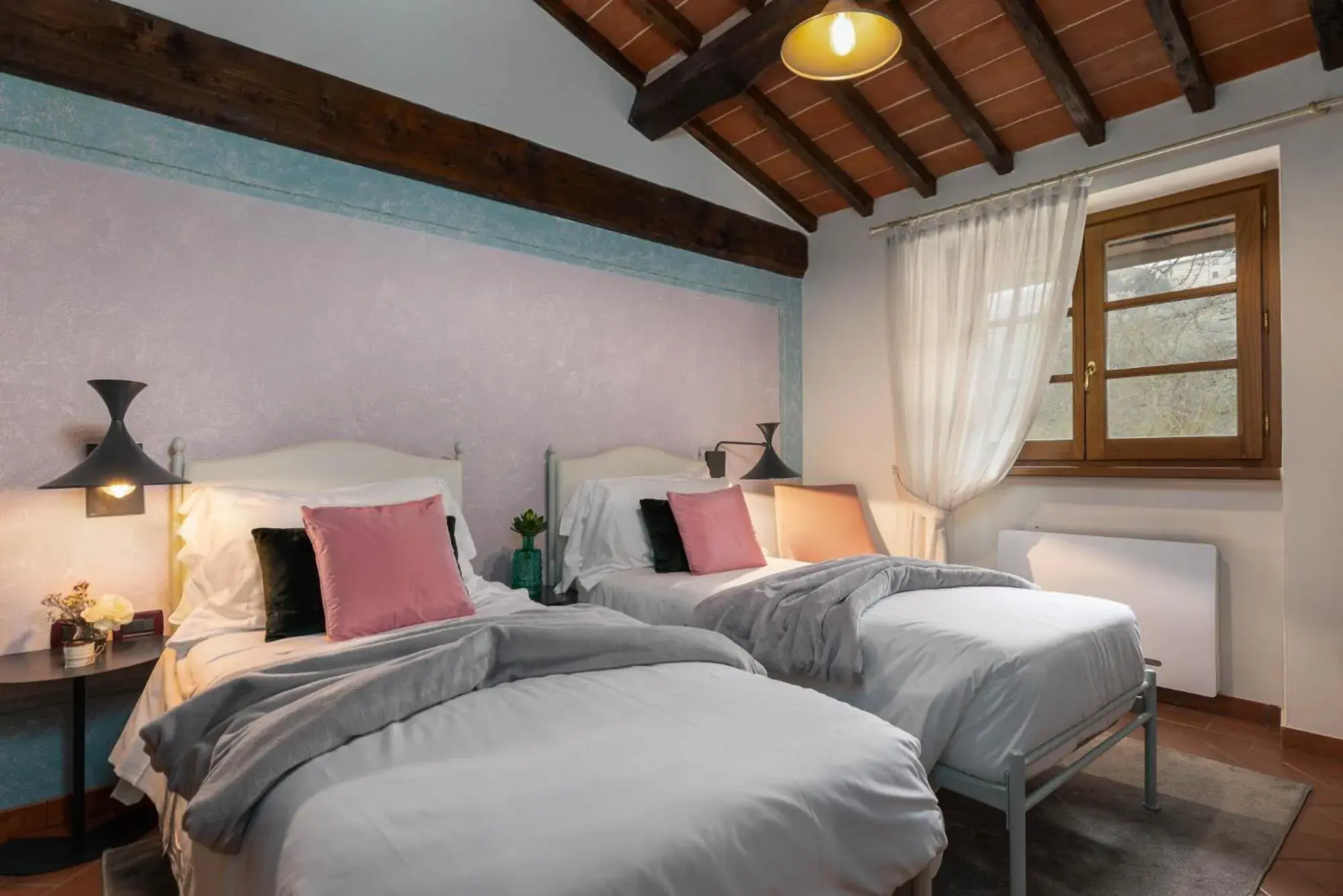 Deluxe Double or Twin Room in DormiVeglia B&B Deluxe Double or Twin Room in DormiVeglia B&B