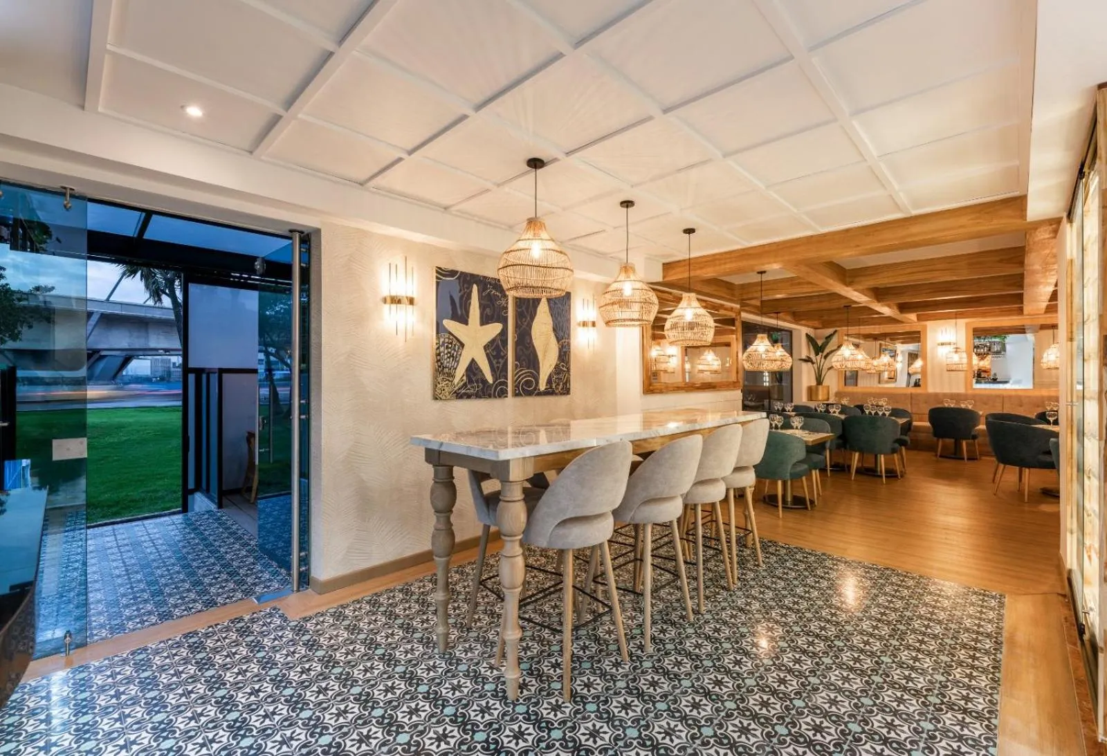 Restaurant/places to eat in Hotel Andes Plaza