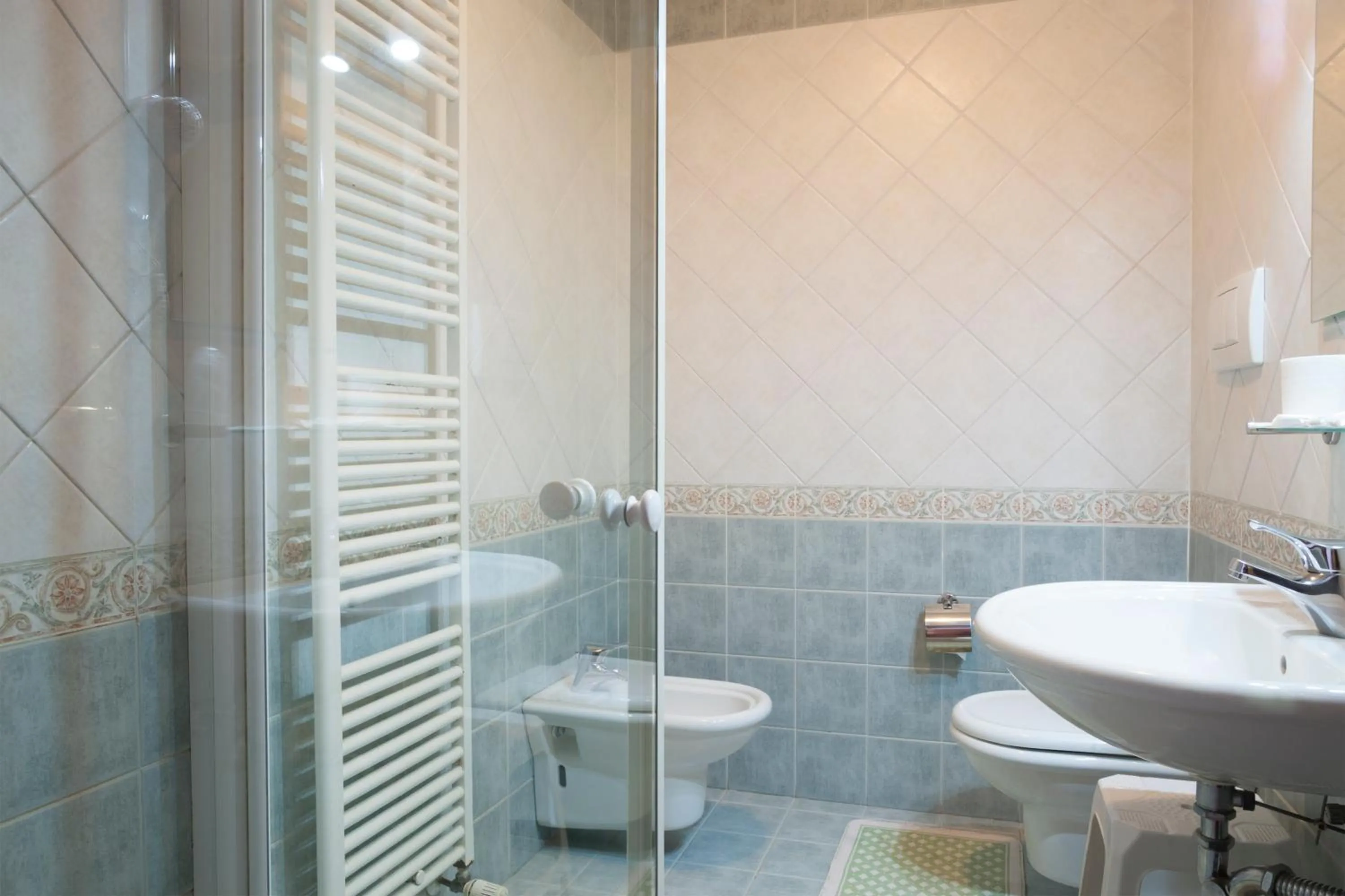 Bathroom in Hotel L'Incontro