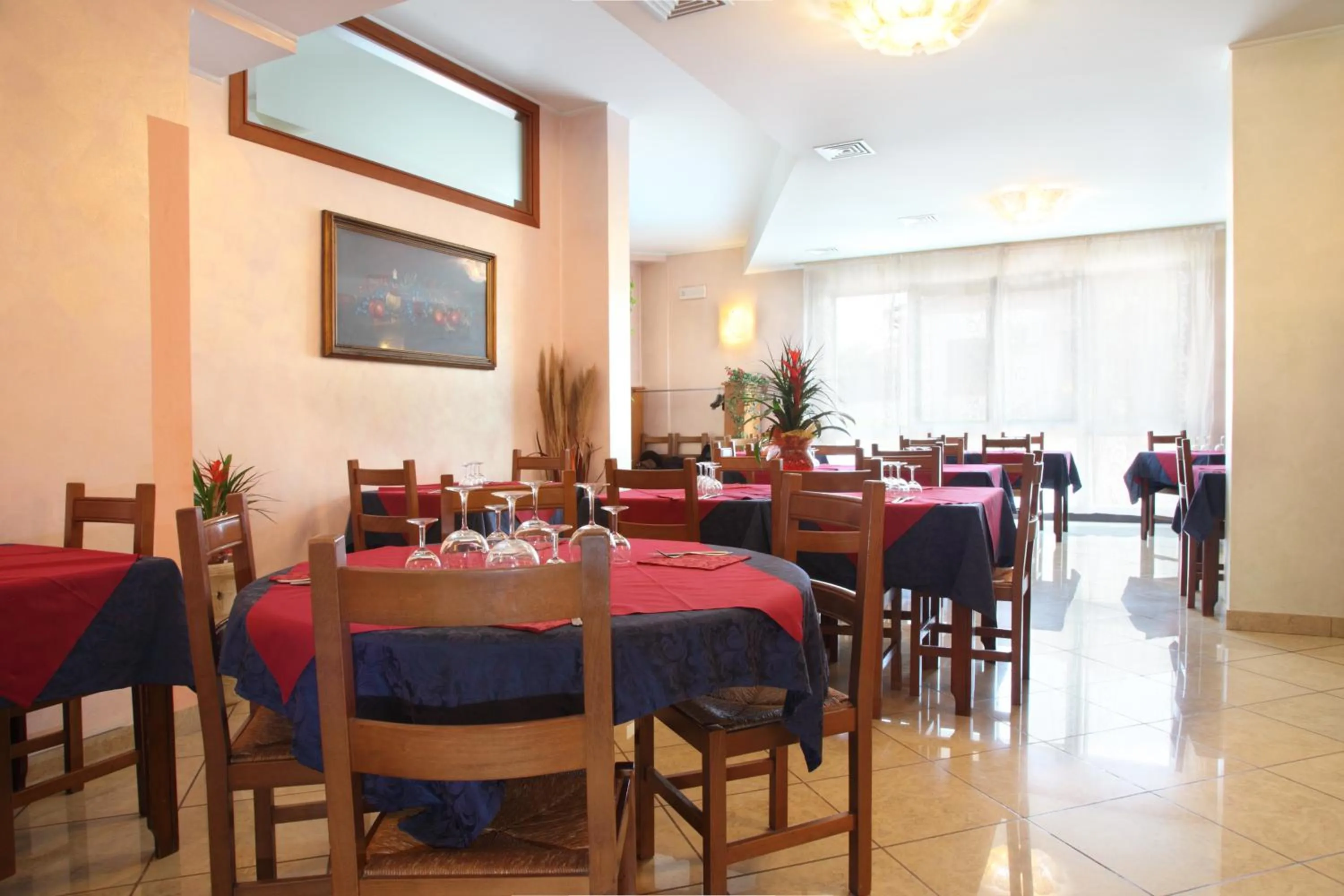 Restaurant/places to eat in Hotel L'Incontro