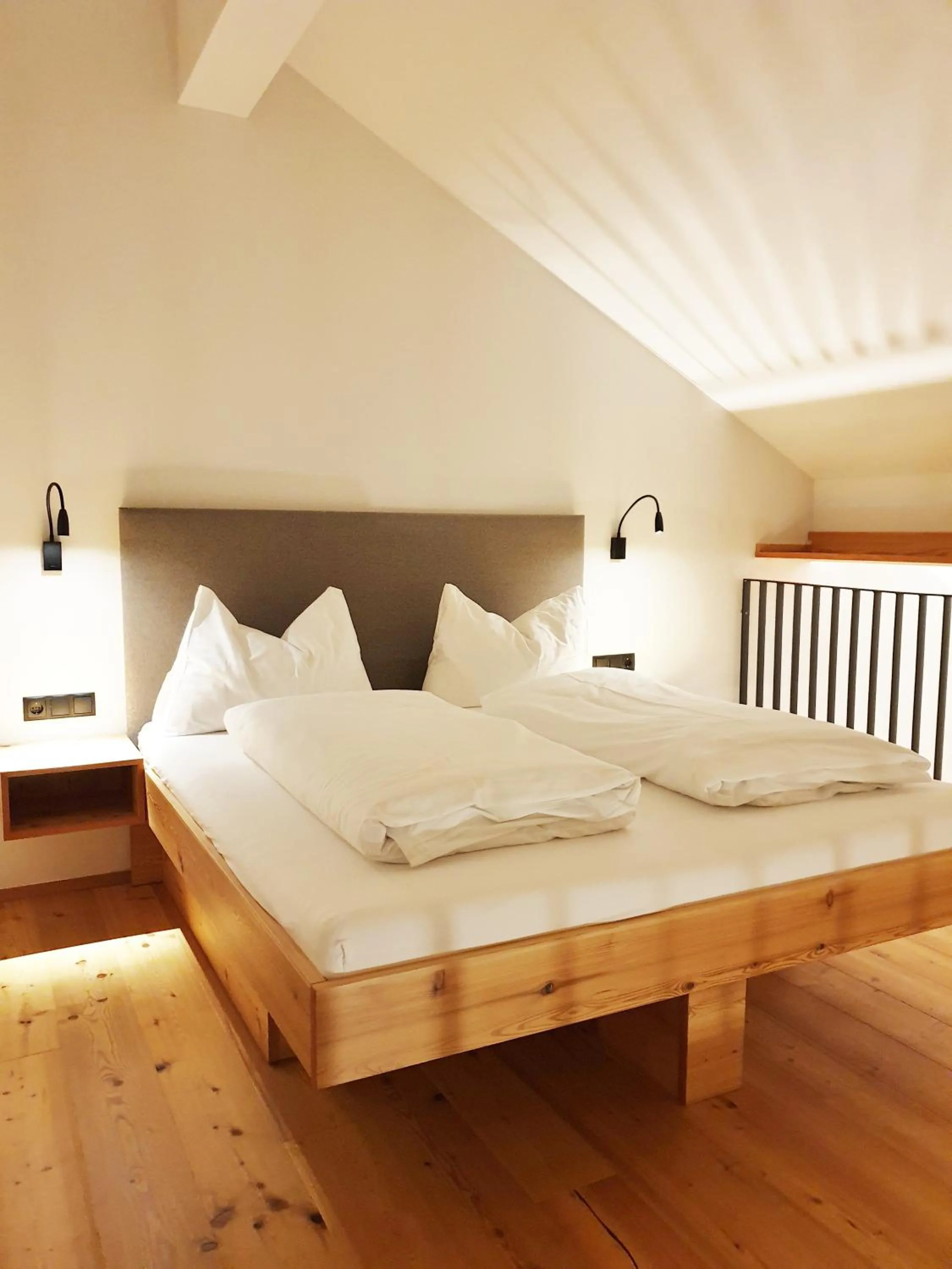 Bedroom, Bed in Thalers Mariandl