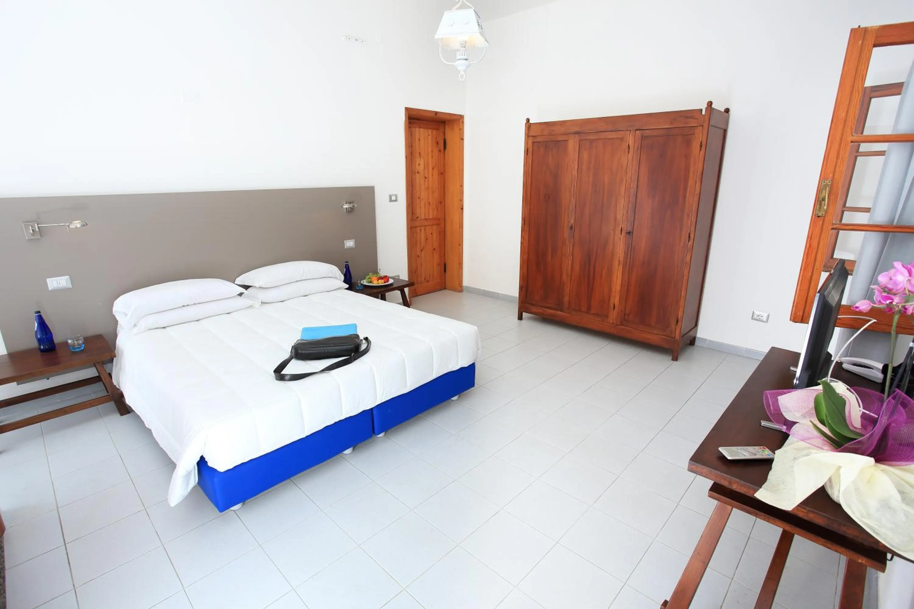 Photo of the whole room in Hotel Meli