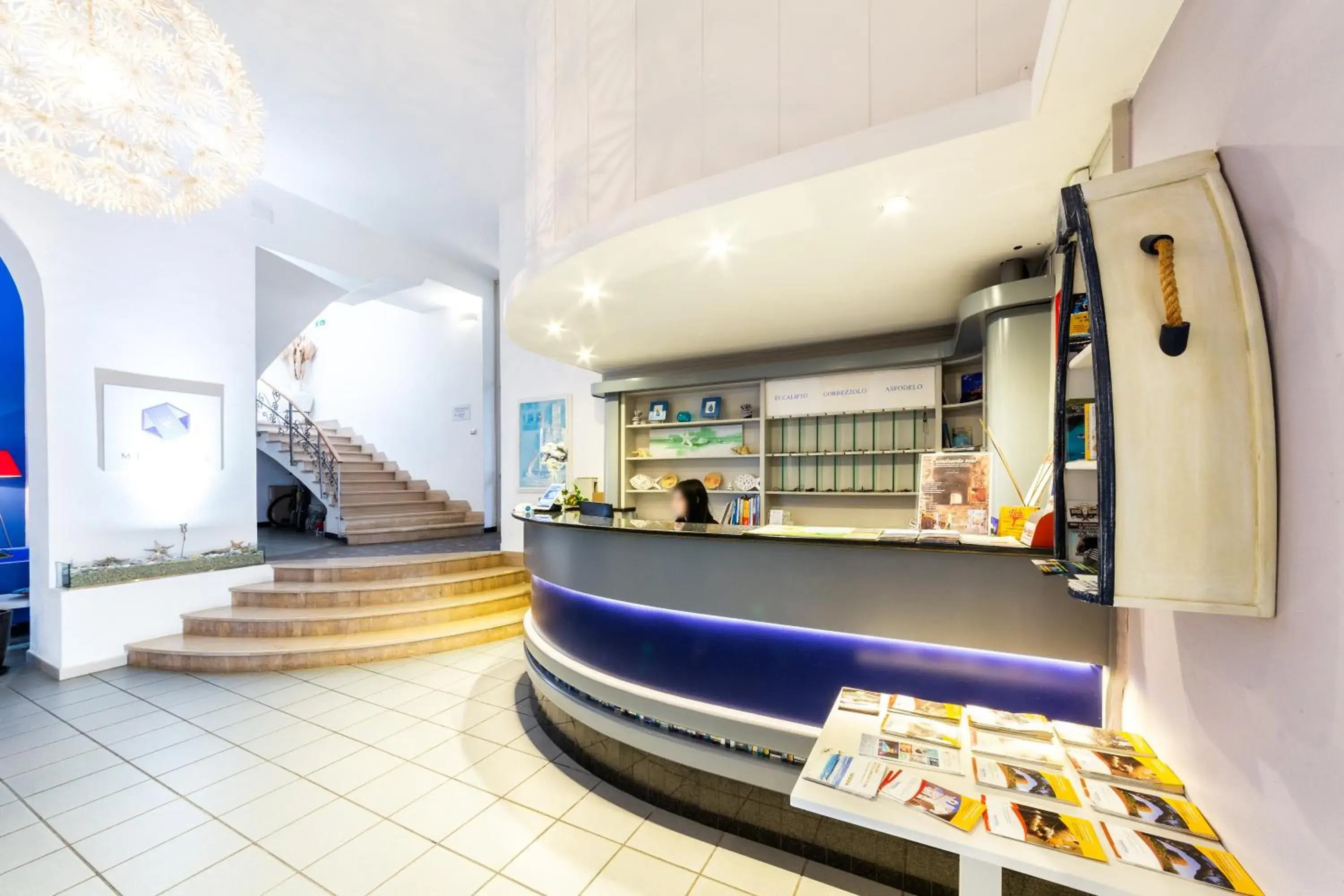 Lobby or reception in Hotel Meli Lobby or reception in Hotel Meli