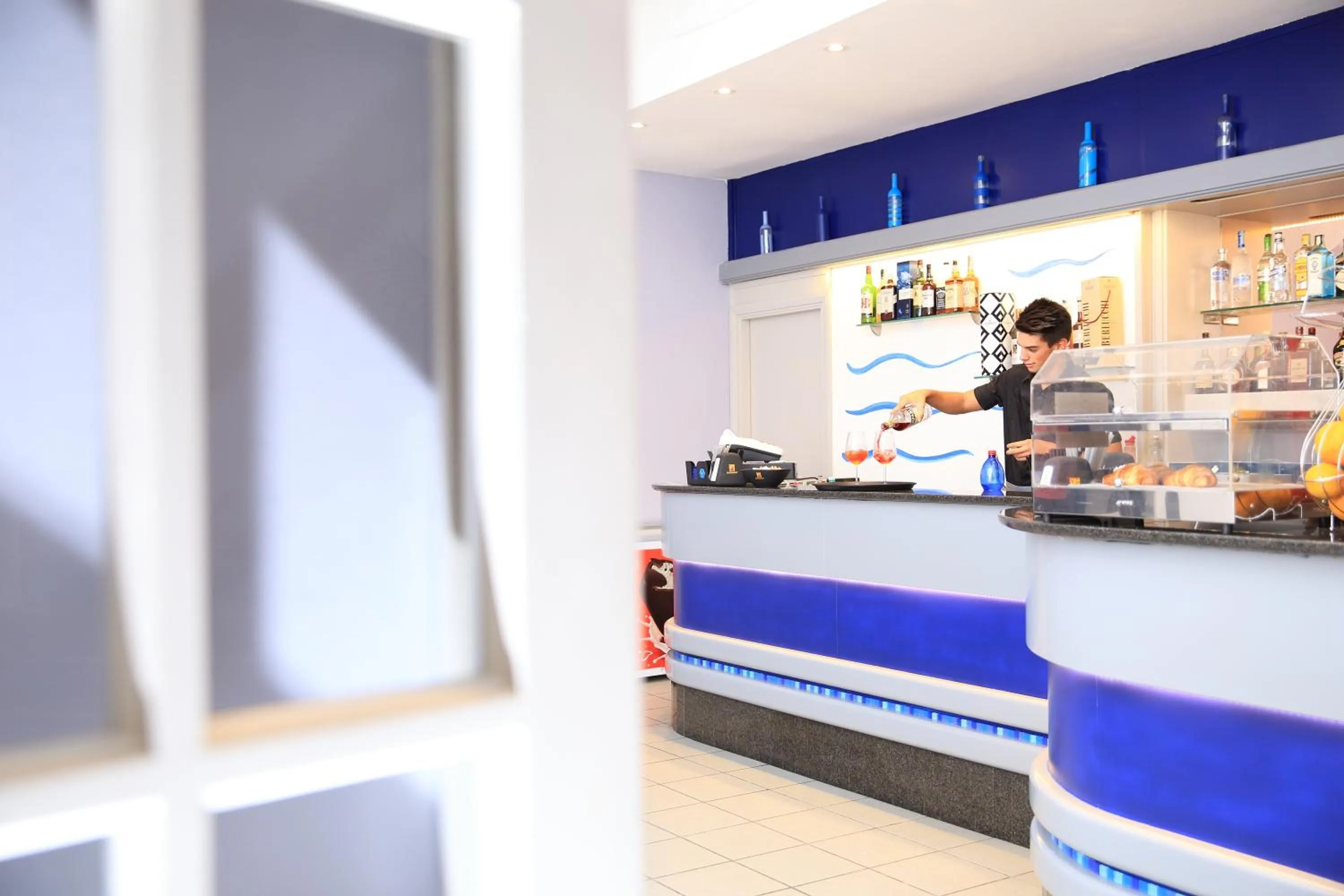 Lounge or bar in Hotel Meli