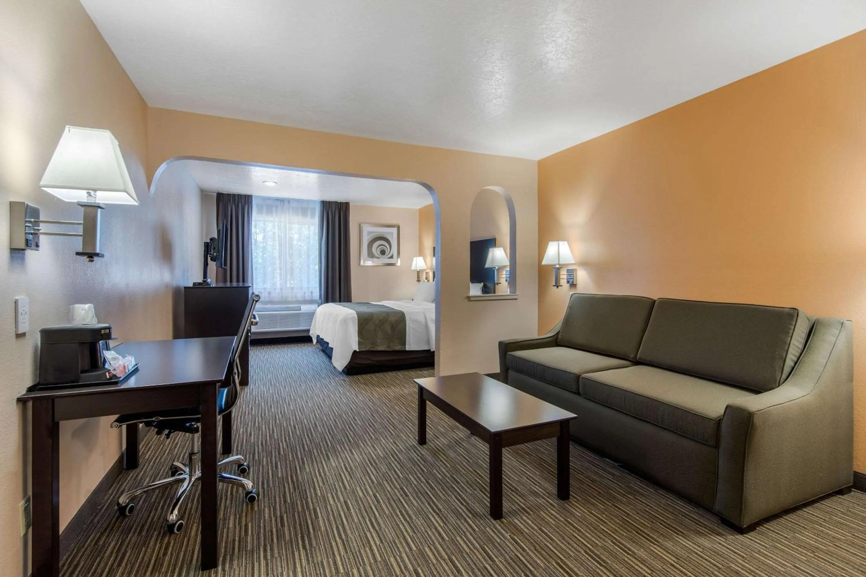 Photo of the whole room, Bed in Quality Inn & Suites Albuquerque North near Balloon Fiesta Park
