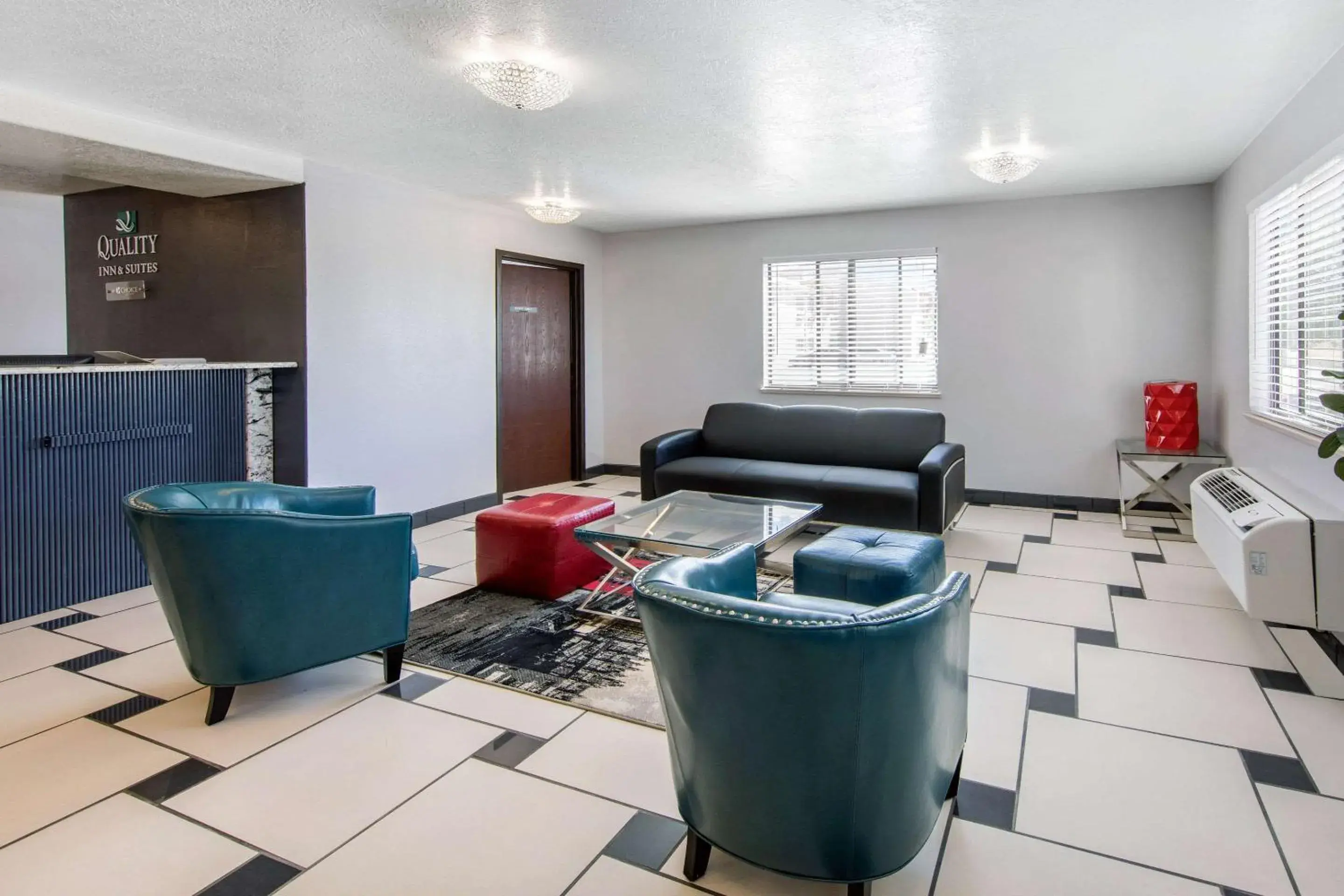 Lobby or reception in Quality Inn & Suites Albuquerque North near Balloon Fiesta Park Lobby or reception in Quality Inn & Suites Albuquerque North near Balloon Fiesta Park
