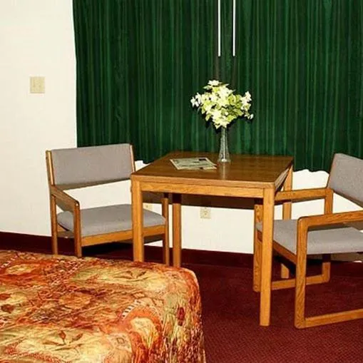 Photo of the whole room in Countryside Inn Motel Albert Lea