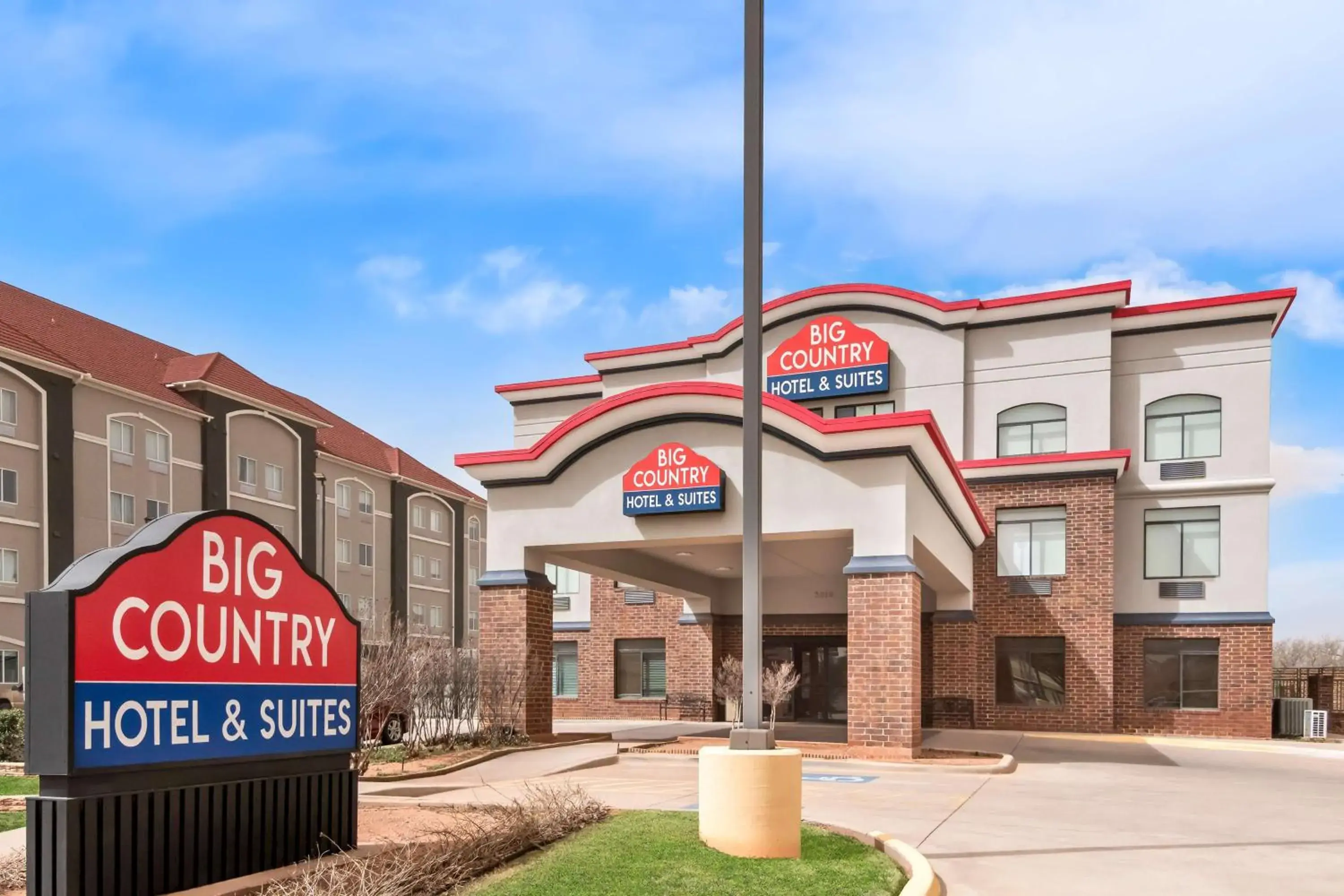 Property building in Big Country Hotel & Suites, SureStay Collection by BW Property building in Big Country Hotel & Suites, SureStay Collection by BW