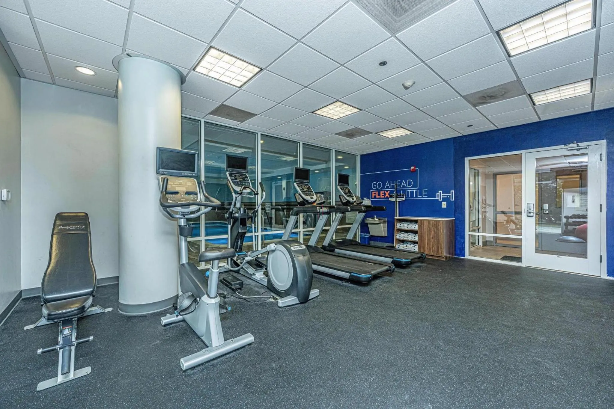 Fitness centre/facilities in Holiday Inn Express & Suites Charleston Arpt-Conv Ctr Area by IHG