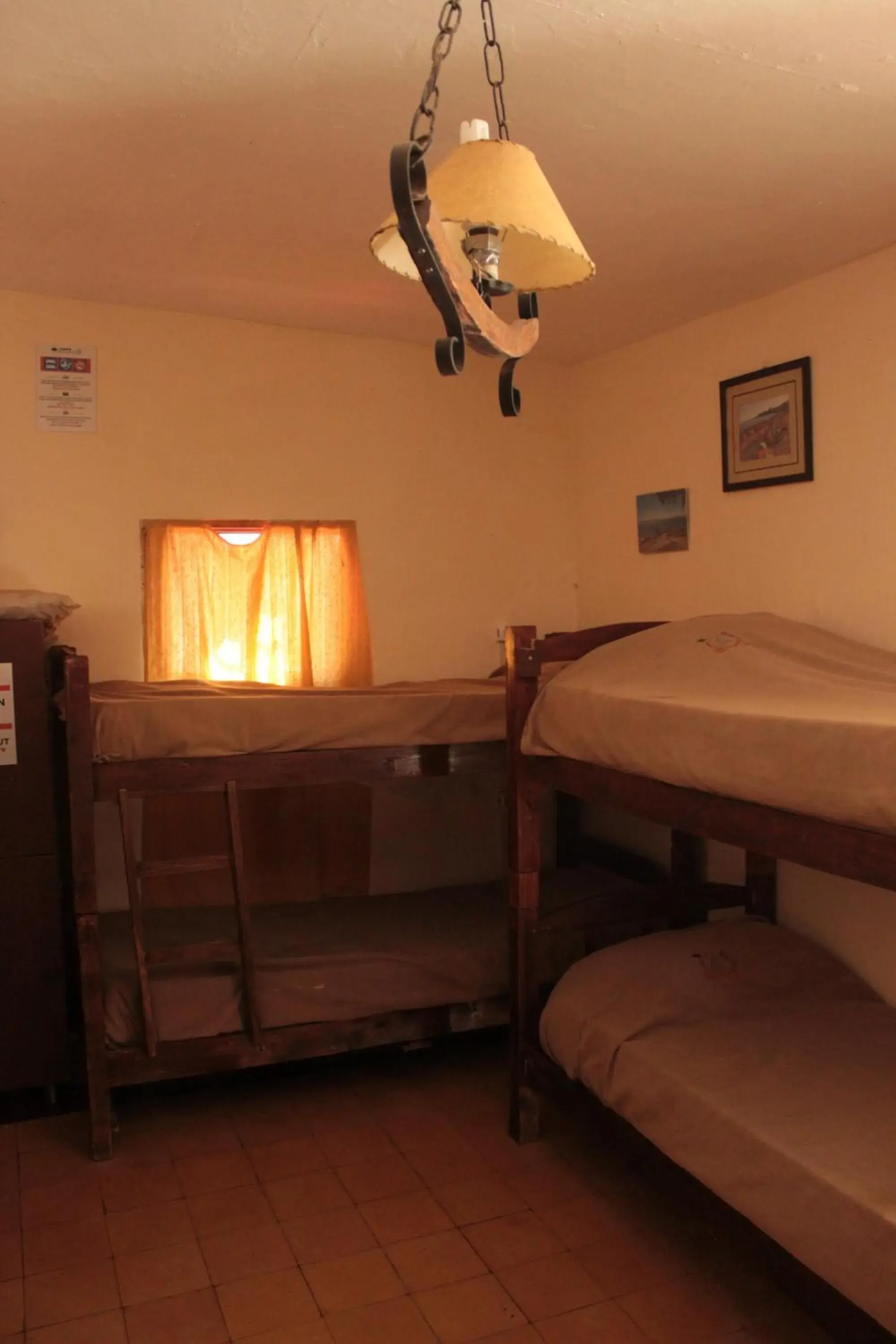 Single Bed in Mixed Dormitory Room in Hostel Ibirapita Single Bed in Mixed Dormitory Room in Hostel Ibirapita