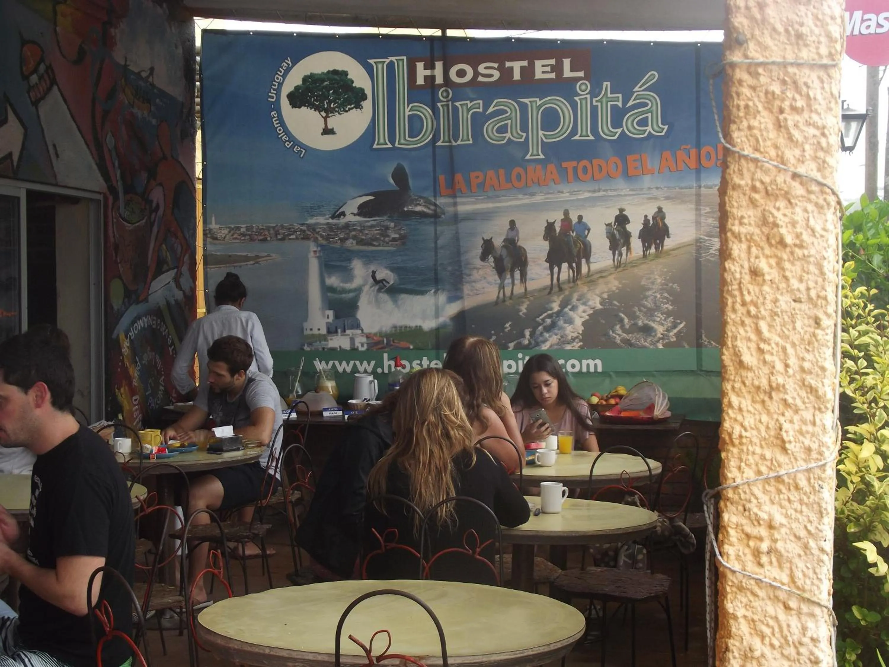 Facade/entrance in Hostel Ibirapita