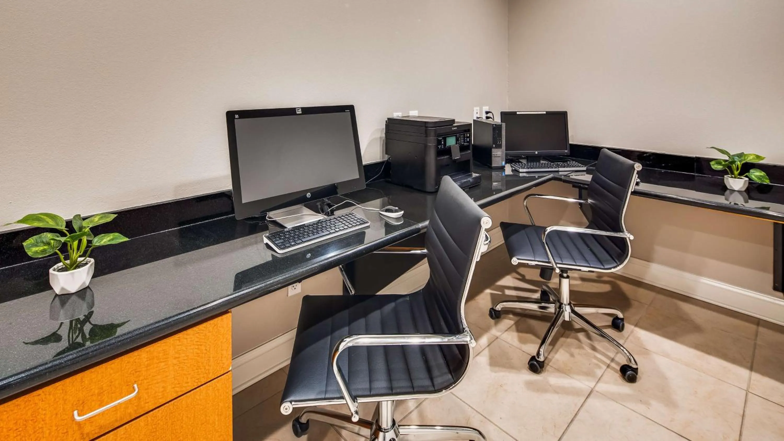 Business facilities in Best Western Plus Champaign/Urbana Inn