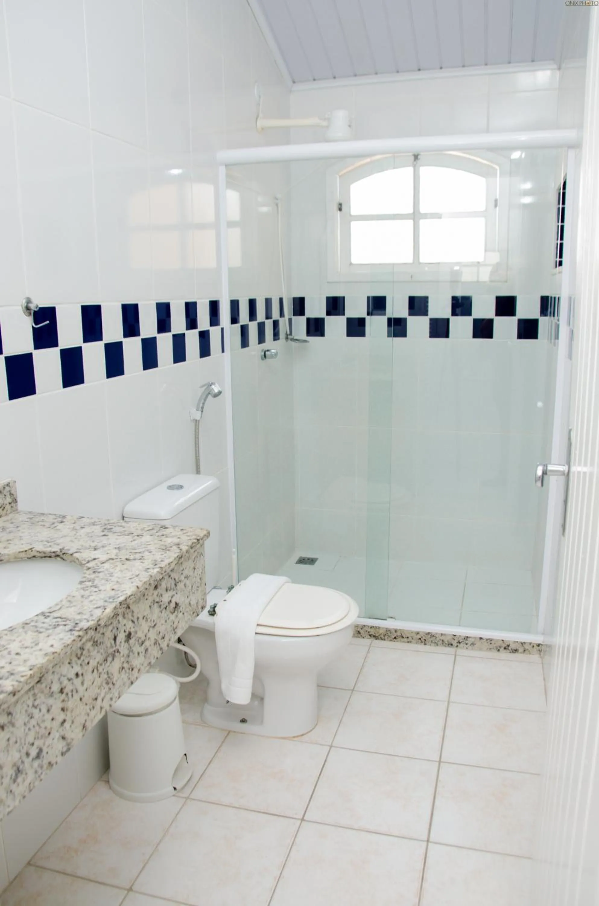 Bathroom in Pousada Portal do Mar