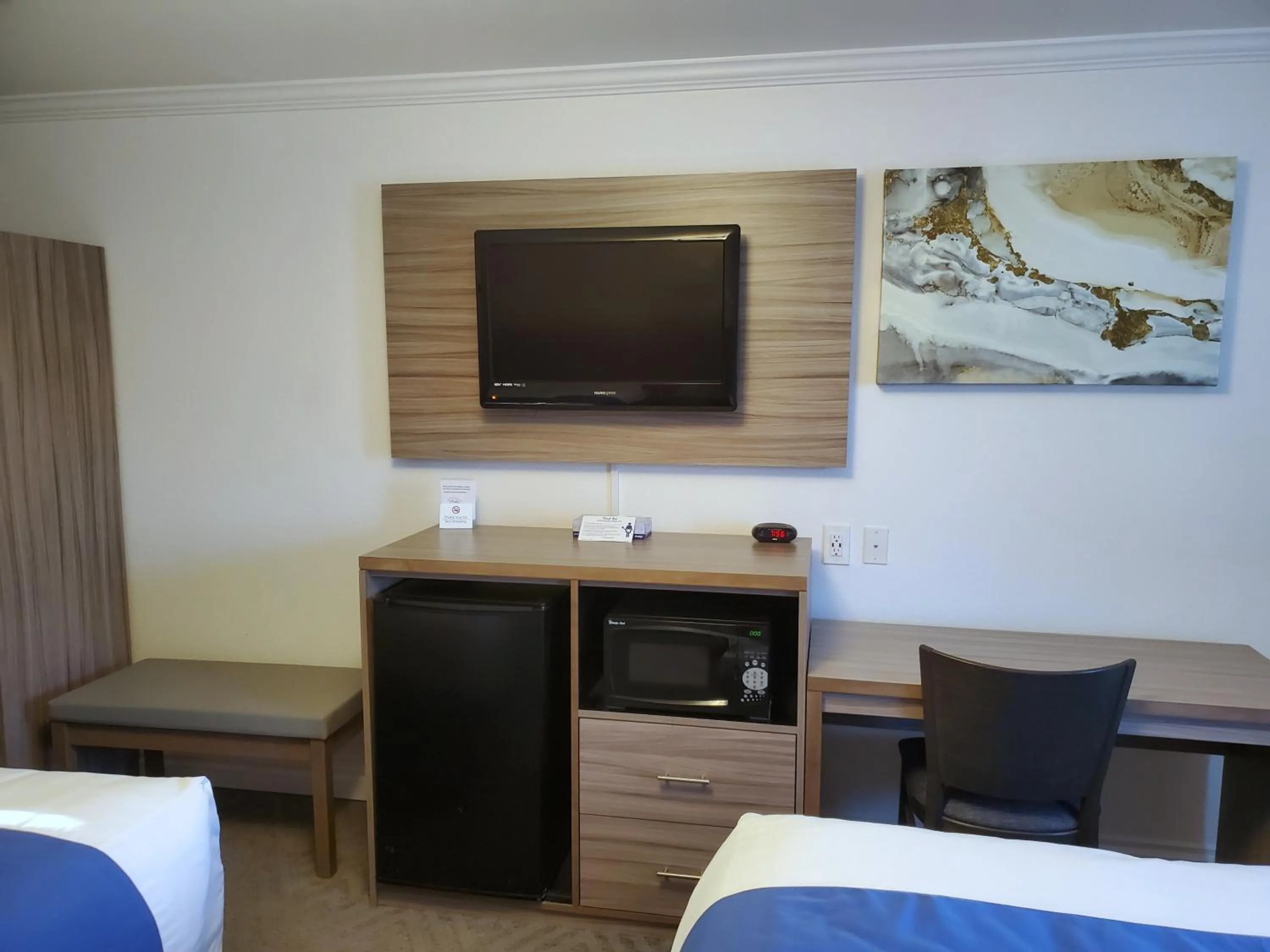 TV and multimedia in Exchange Club Motel