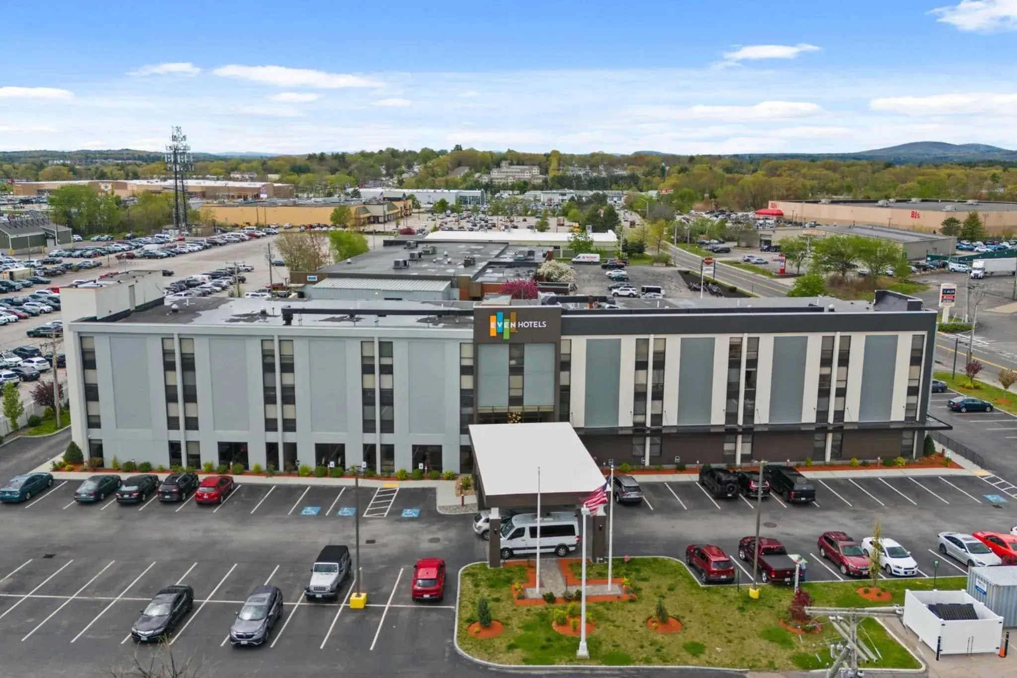 Property building in EVEN Hotel Manchester Airport by IHG Property building in EVEN Hotel Manchester Airport by IHG