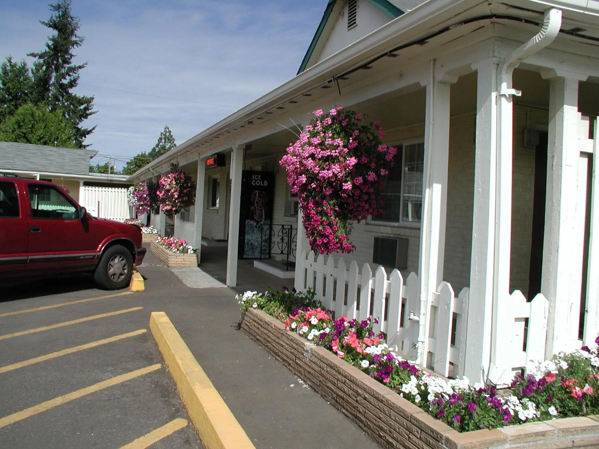 Valley Inn - Lebanon Oregon