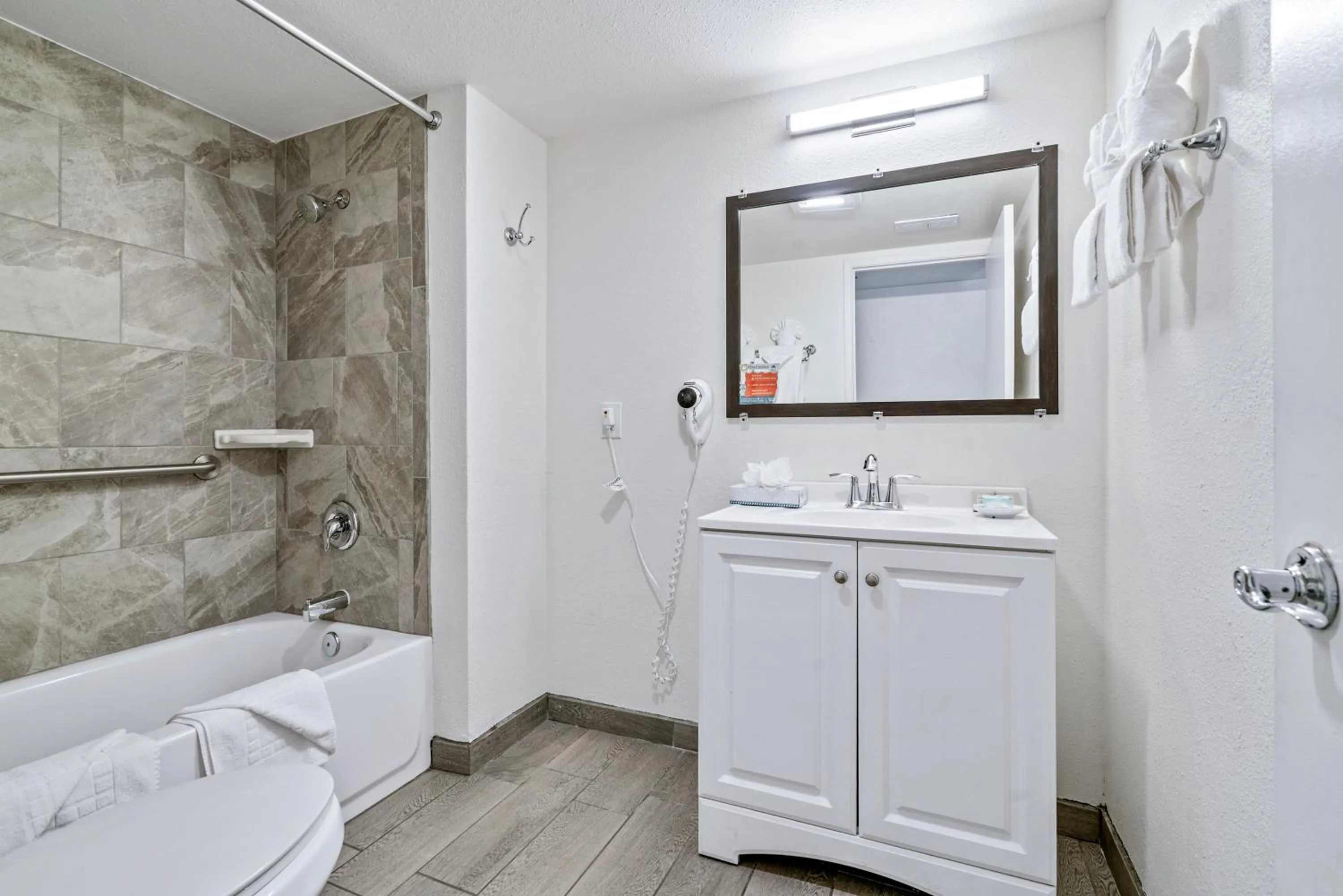 Bathroom in Hotel La Serena