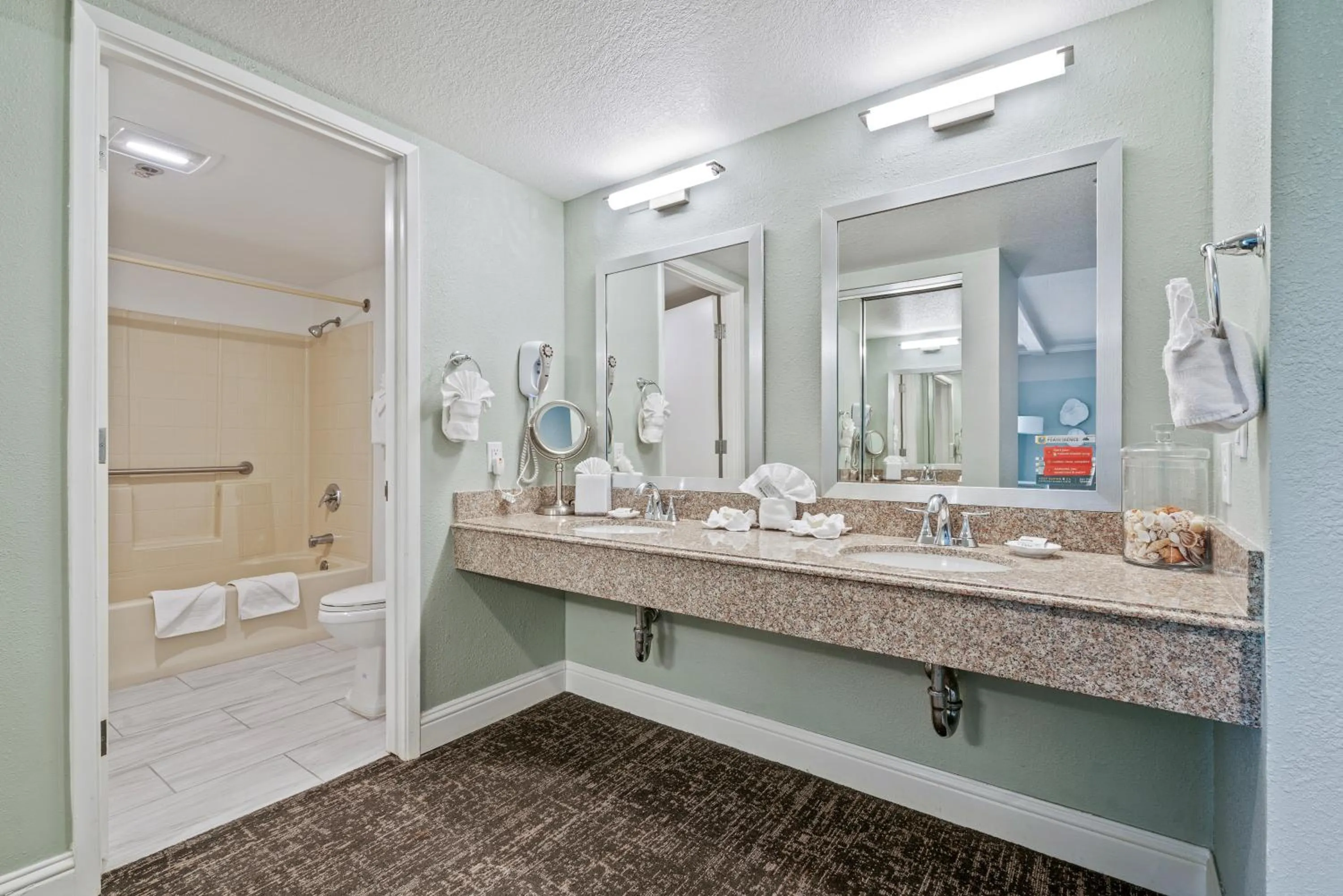 Bathroom in Hotel La Serena