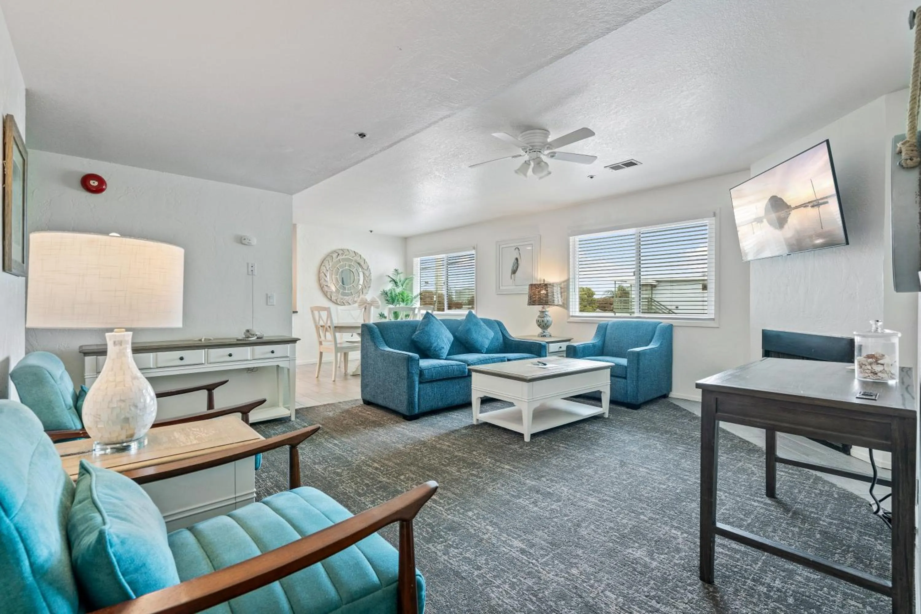 Communal lounge/ TV room in Hotel La Serena