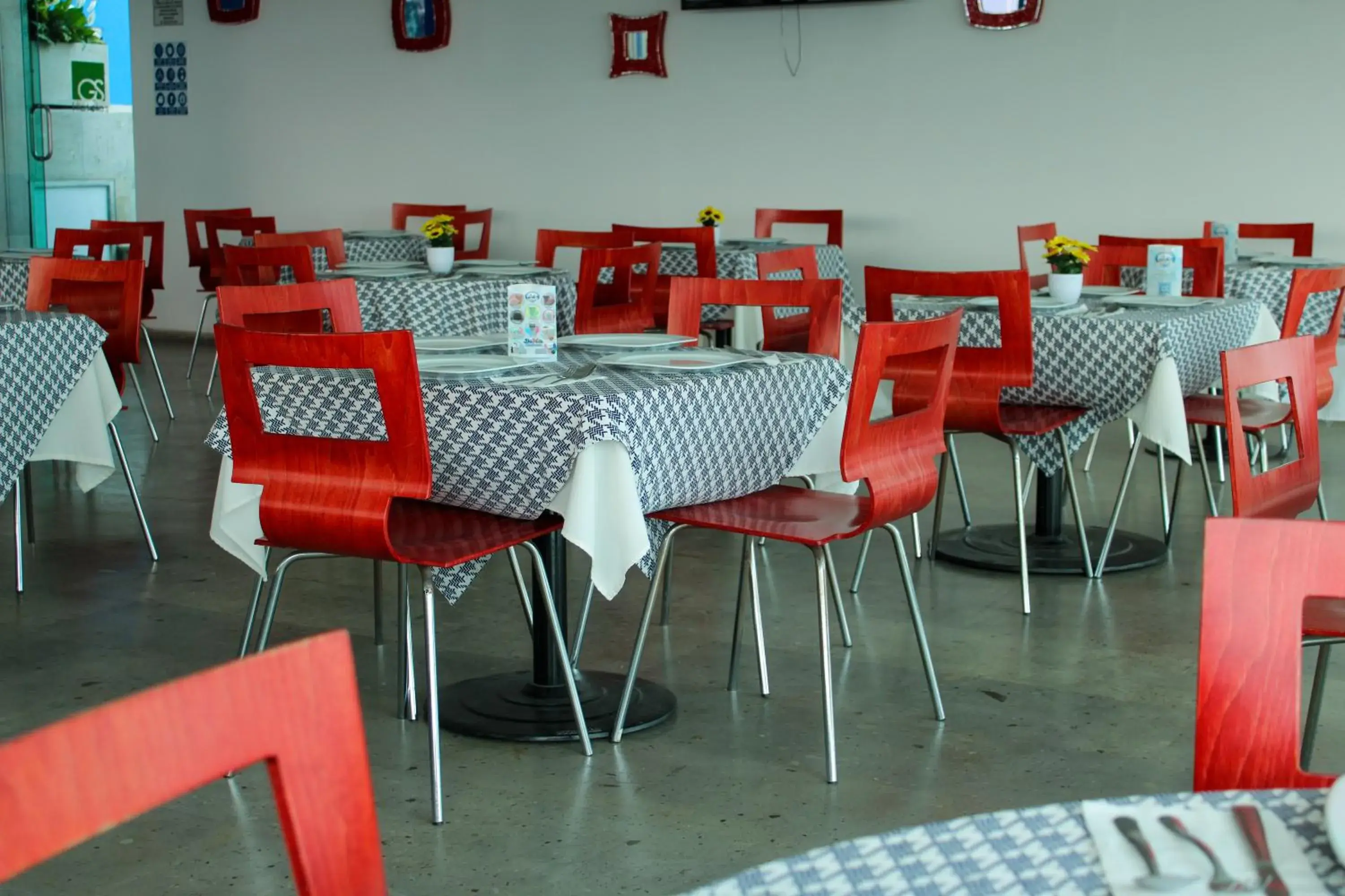 Restaurant/places to eat in GS Cuernavaca Restaurant/places to eat in GS Cuernavaca