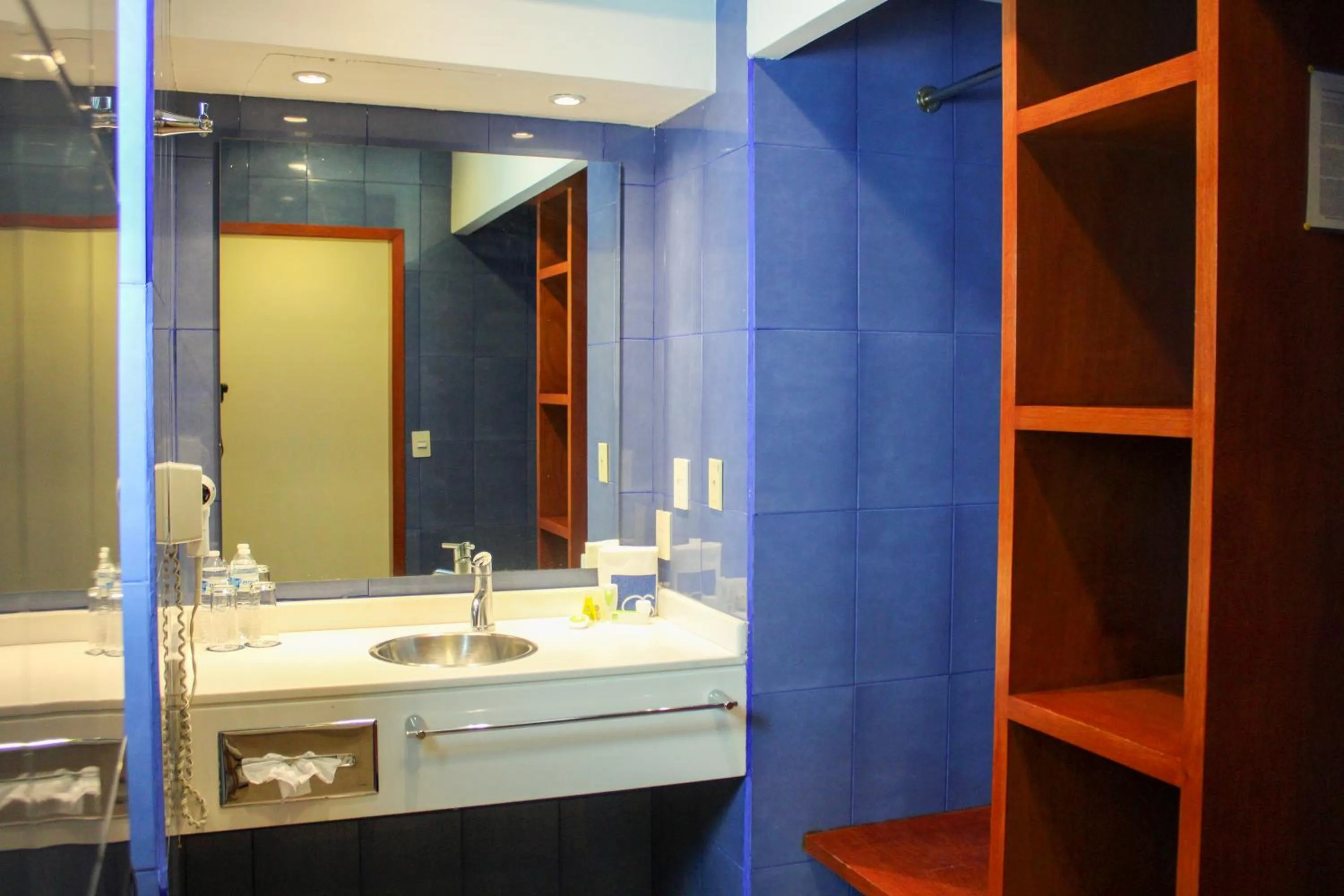 Bathroom in GS Cuernavaca