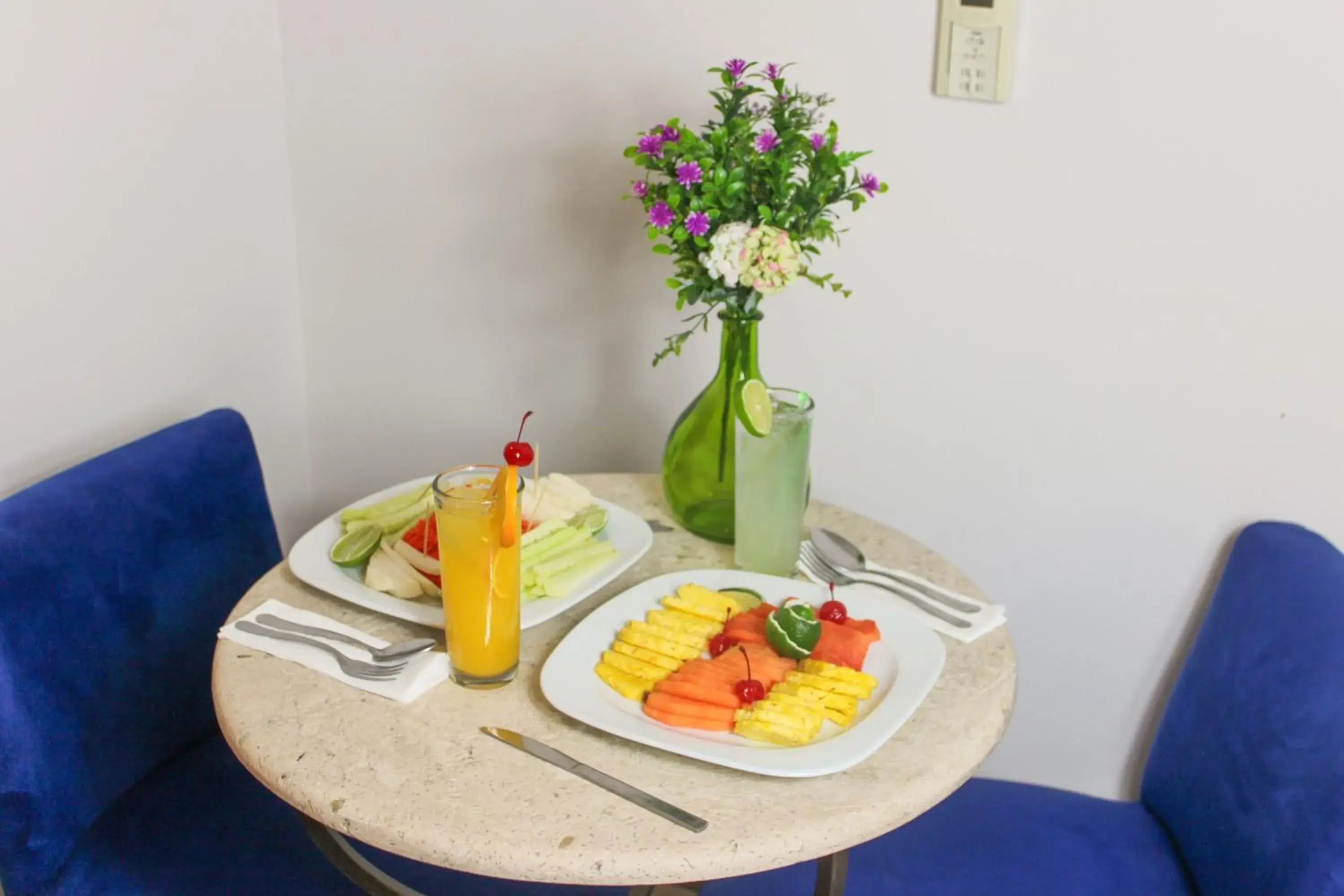 Food and drinks in GS Cuernavaca Food and drinks in GS Cuernavaca