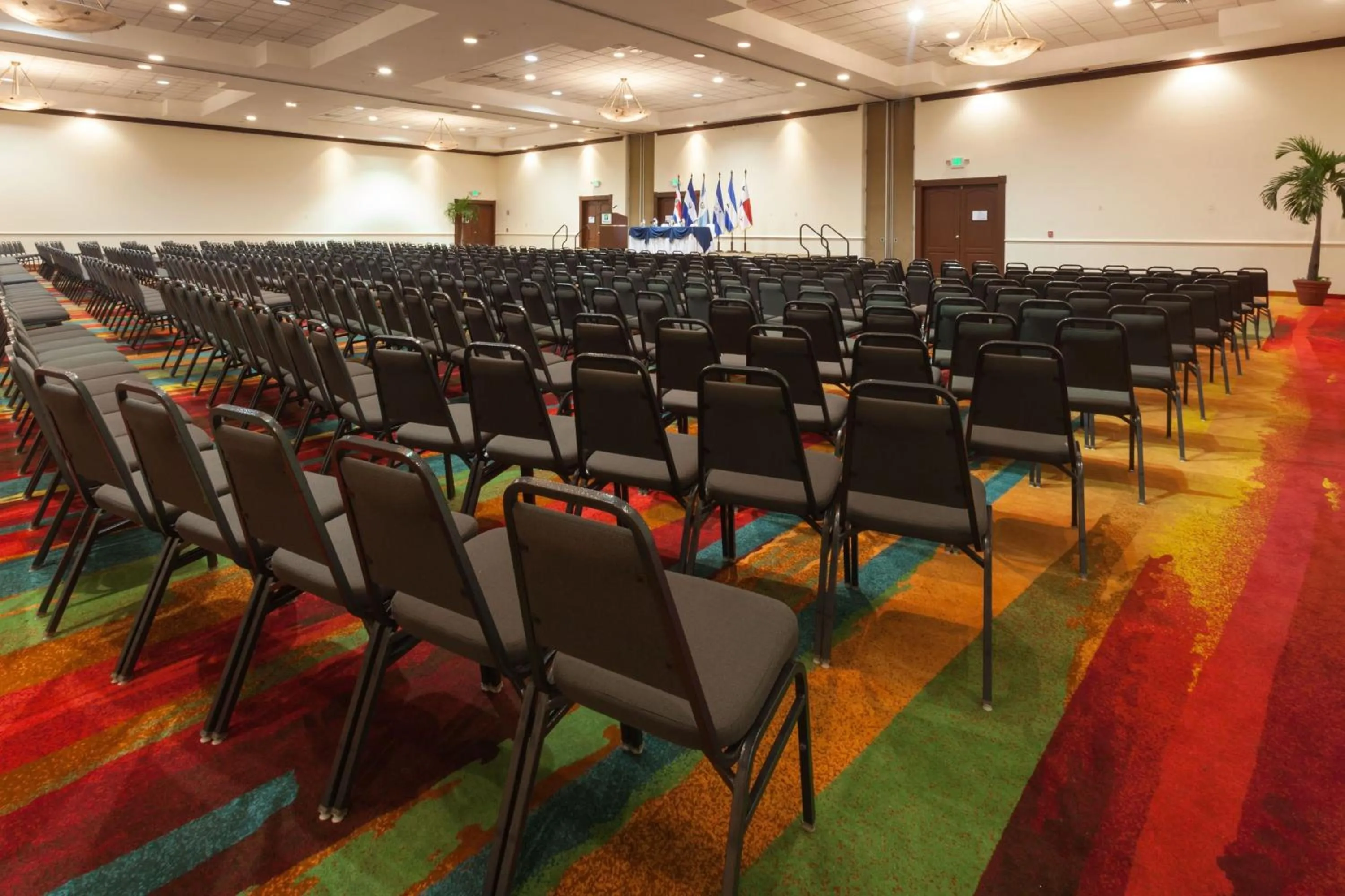 Meeting/conference room in Holiday Inn San Salvador by IHG