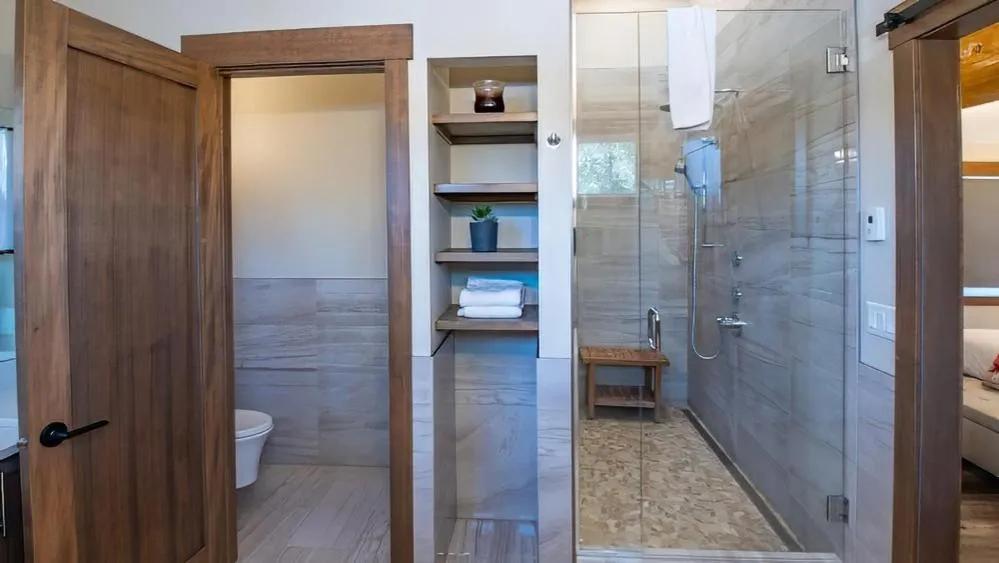 Snow Creek Cabins by Fernie Lodging Co