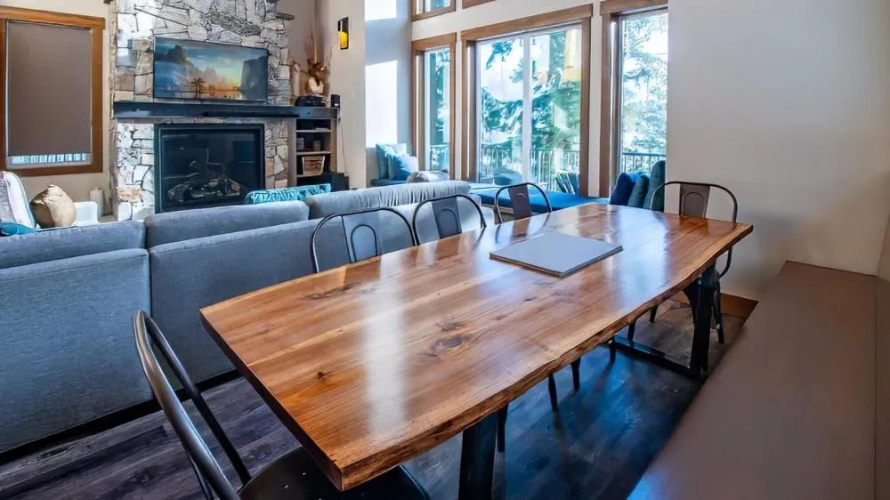 Snow Creek Cabins by Fernie Lodging Co