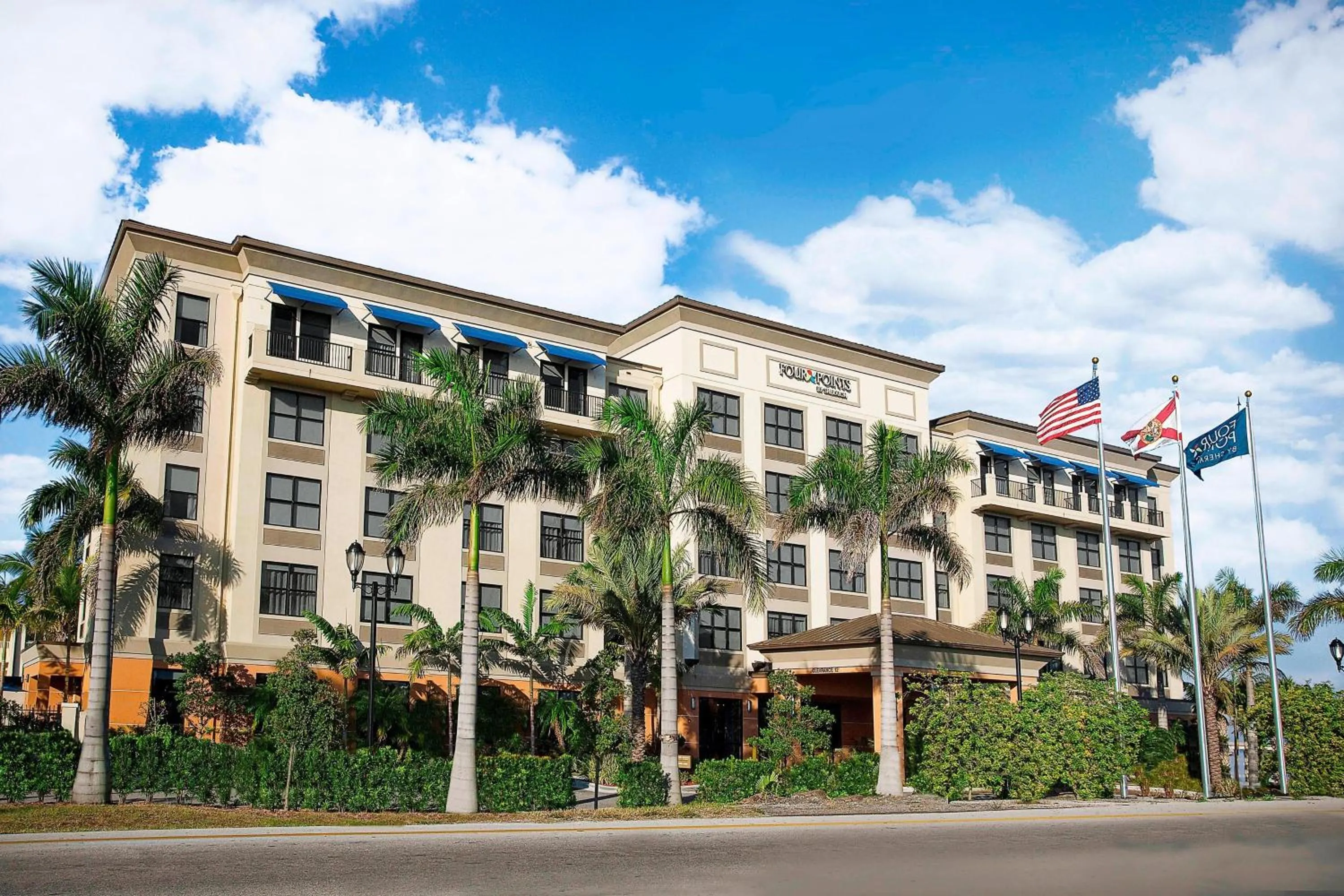 Property building in Four Points by Sheraton Punta Gorda Harborside